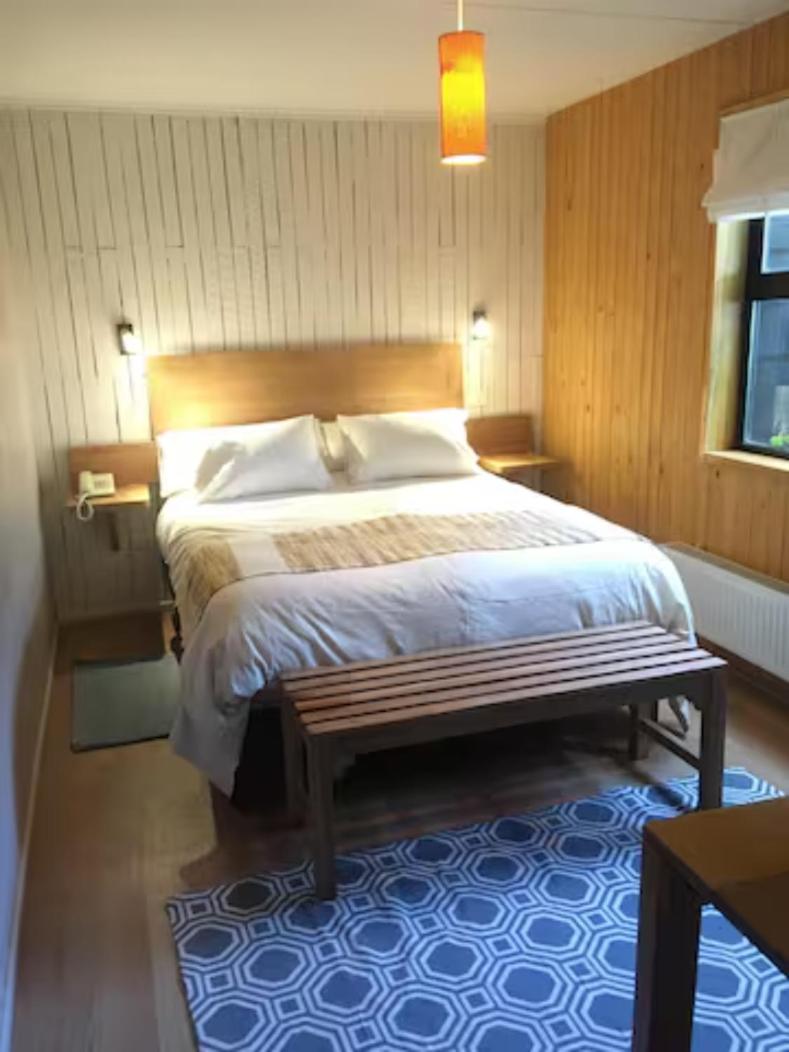 Single Room With Private Bathroom photo 1