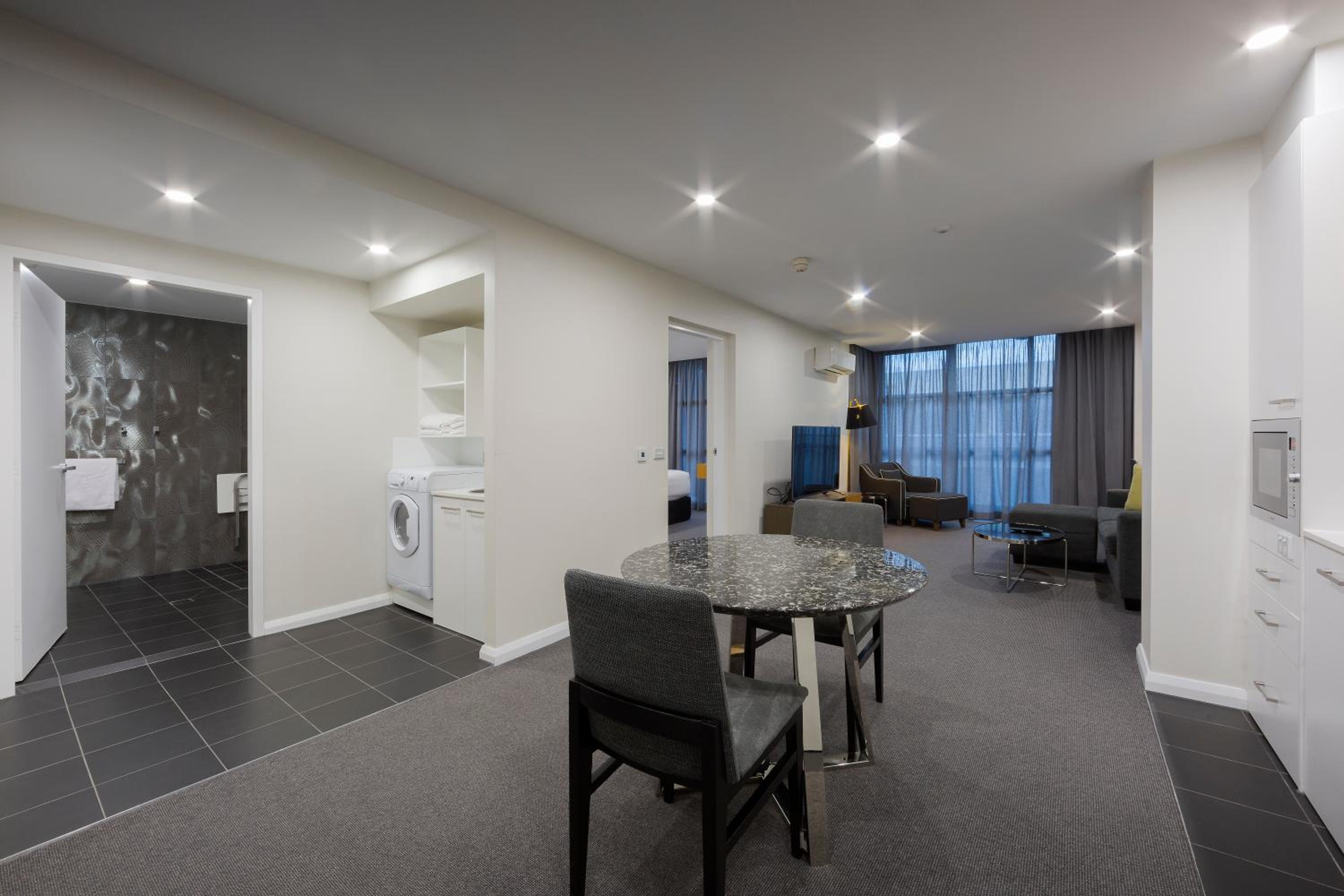 One-Bedroom Apartment - Disability Access photo 2