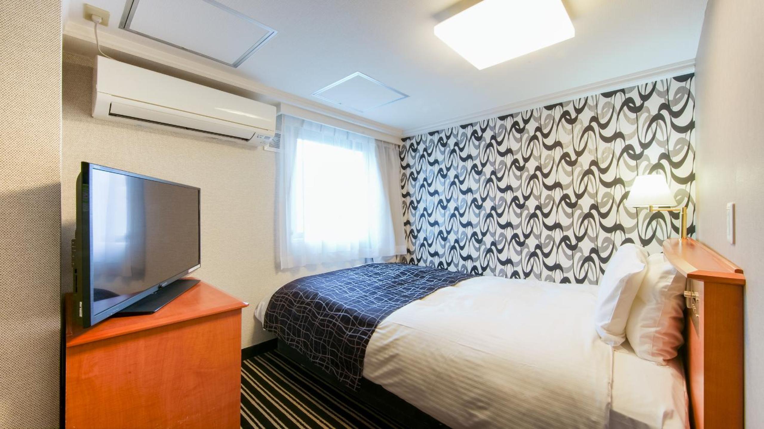 Single Room - Non-Smoking photo 1