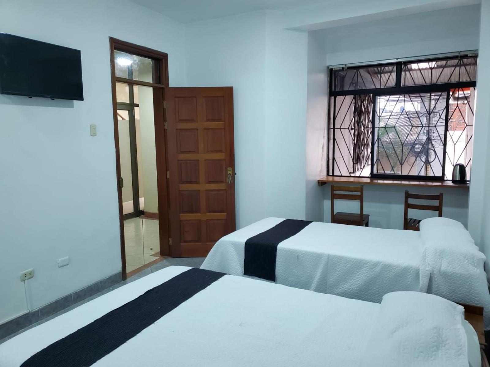 Double Room with Two Double Beds photo 3