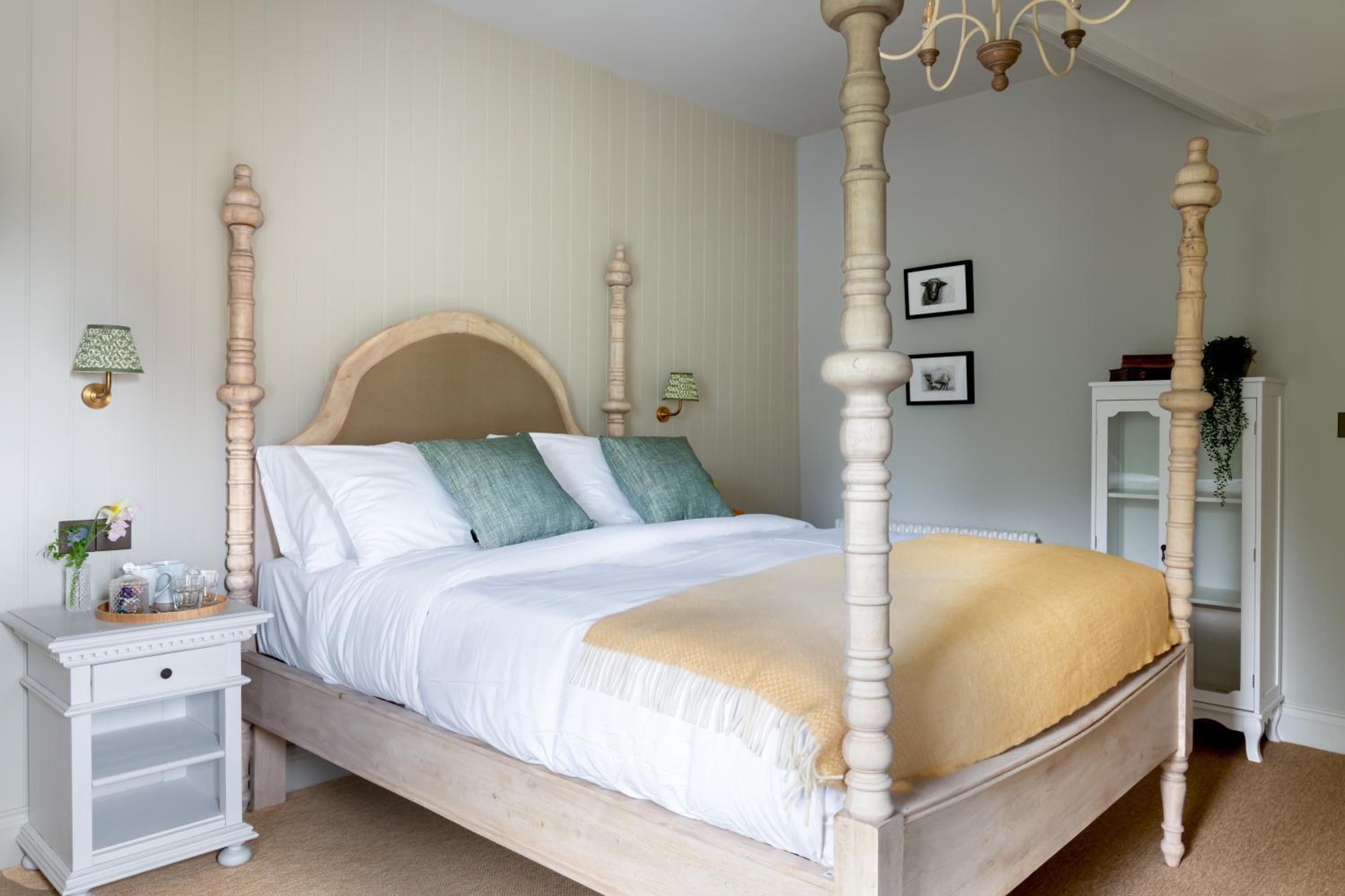 Superior King Room photo 2