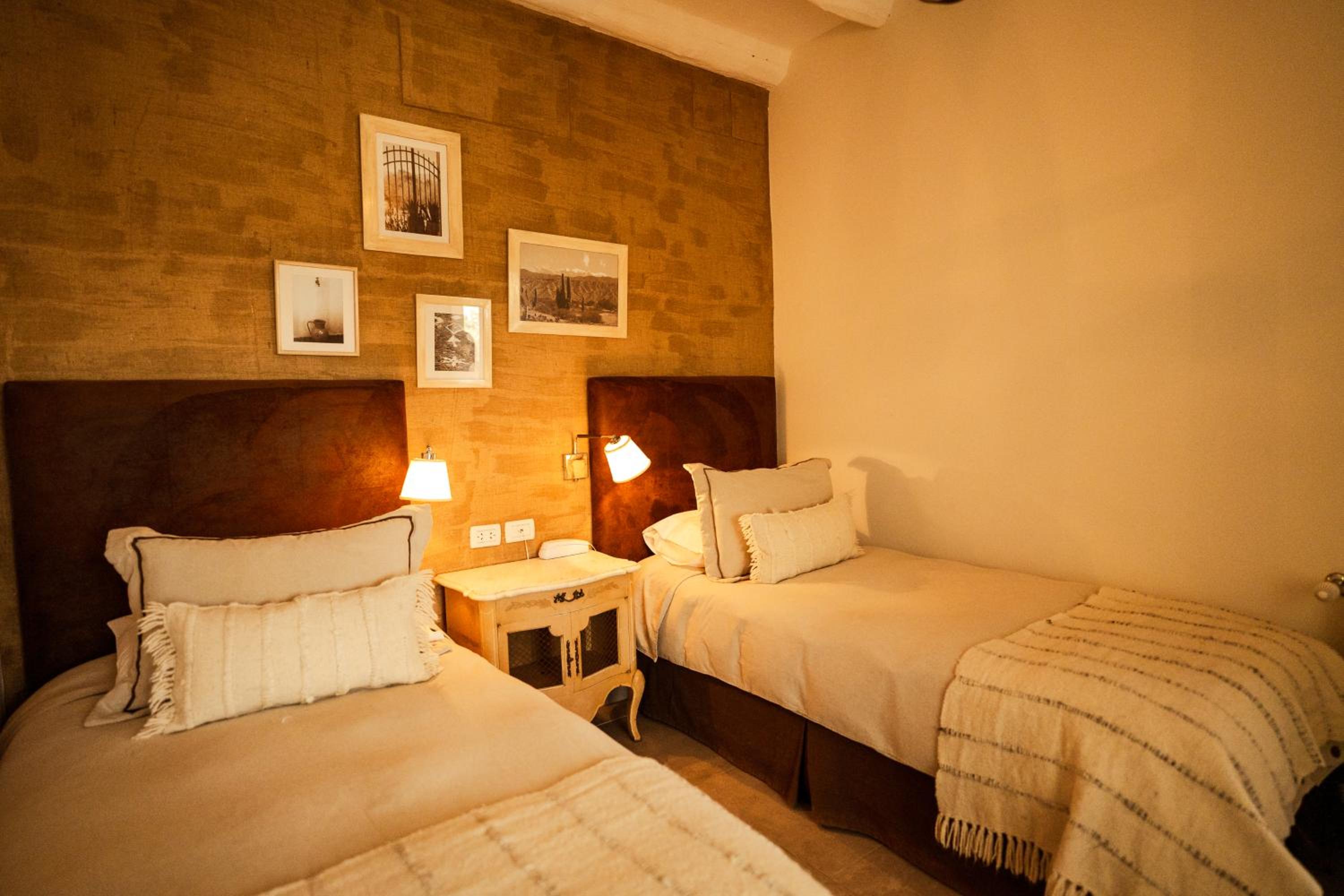 Superior Twin Room photo 2