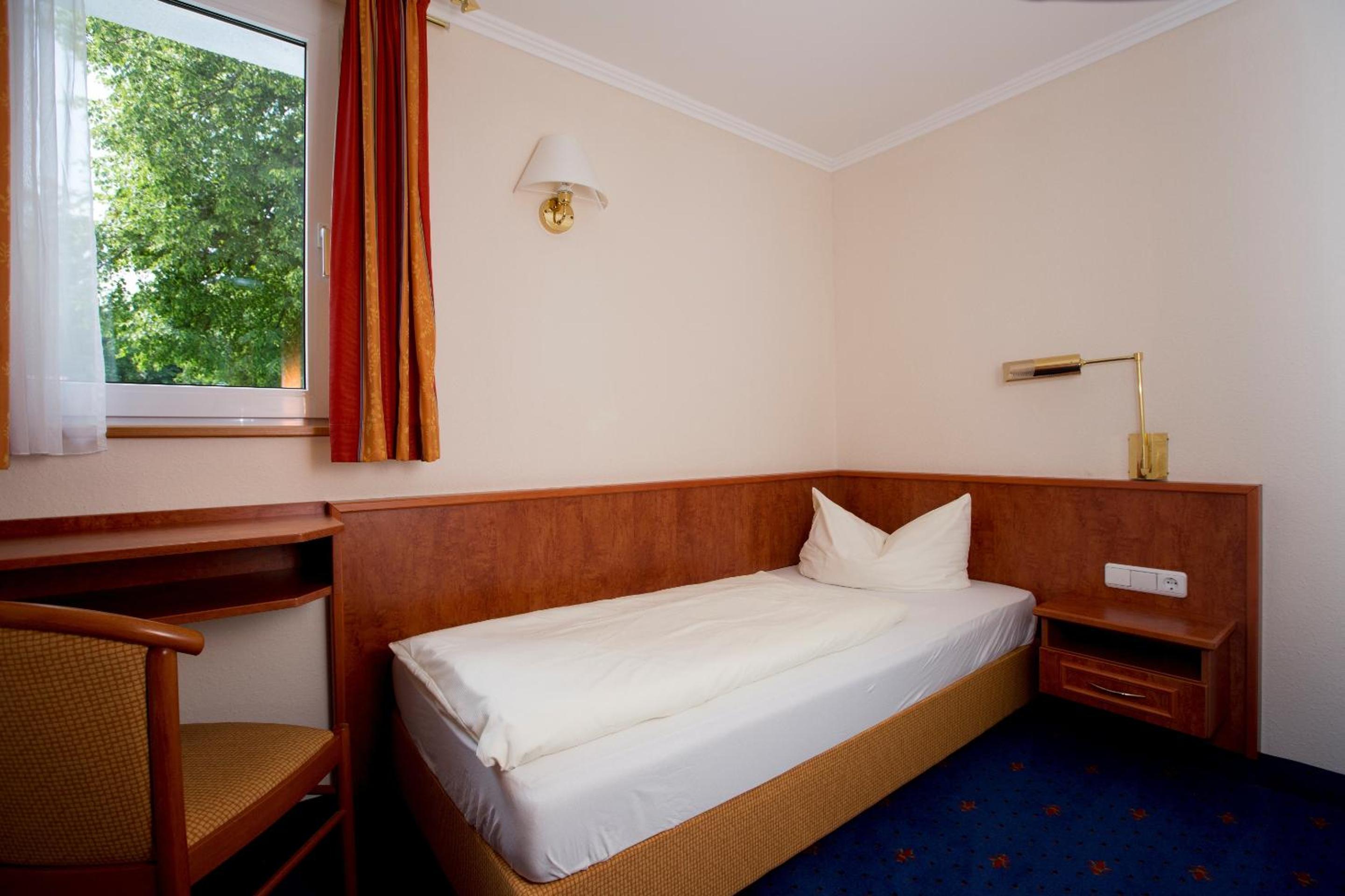 Single Room with Balcony photo 1
