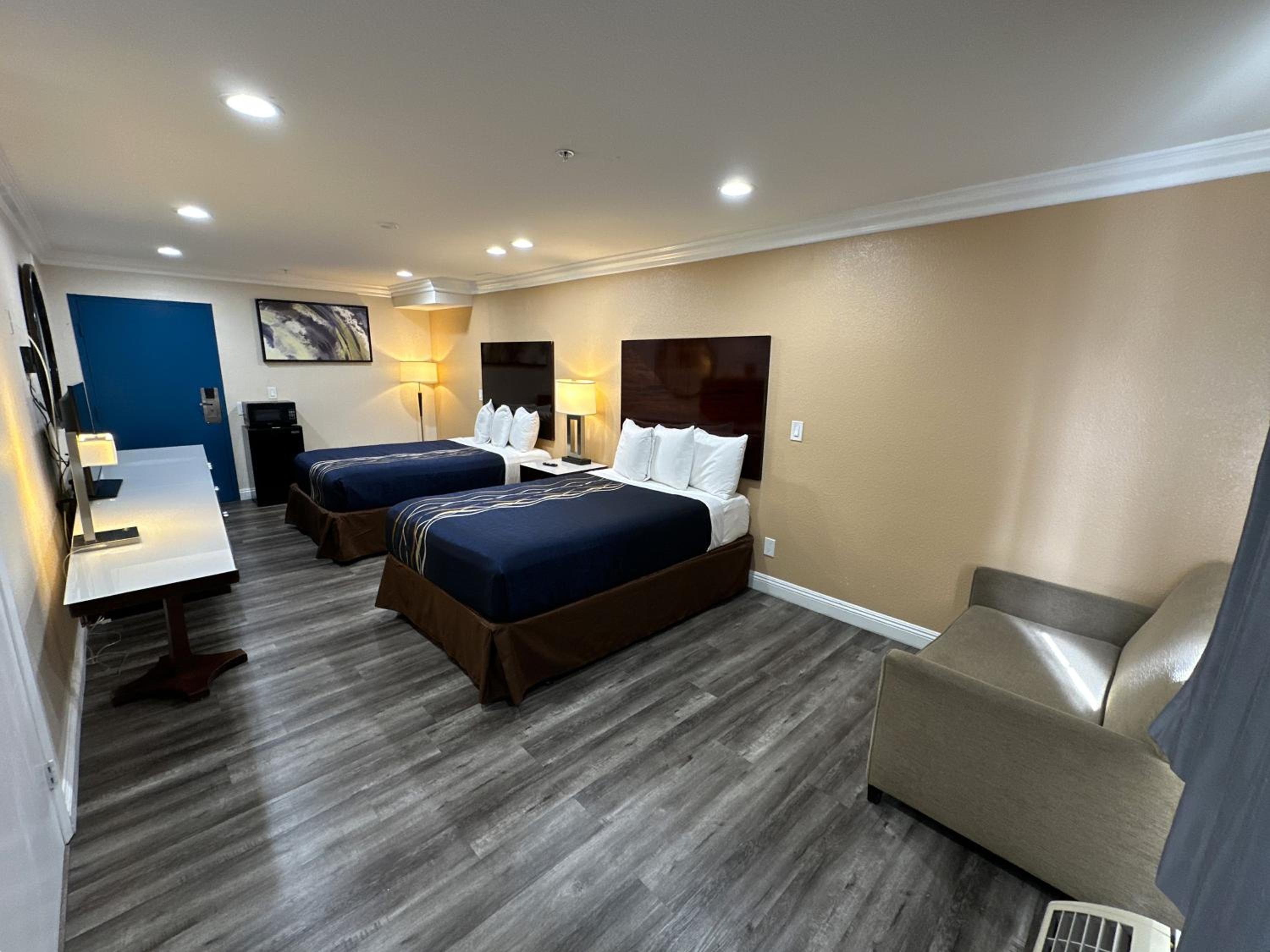 Double Room With Two Double Beds