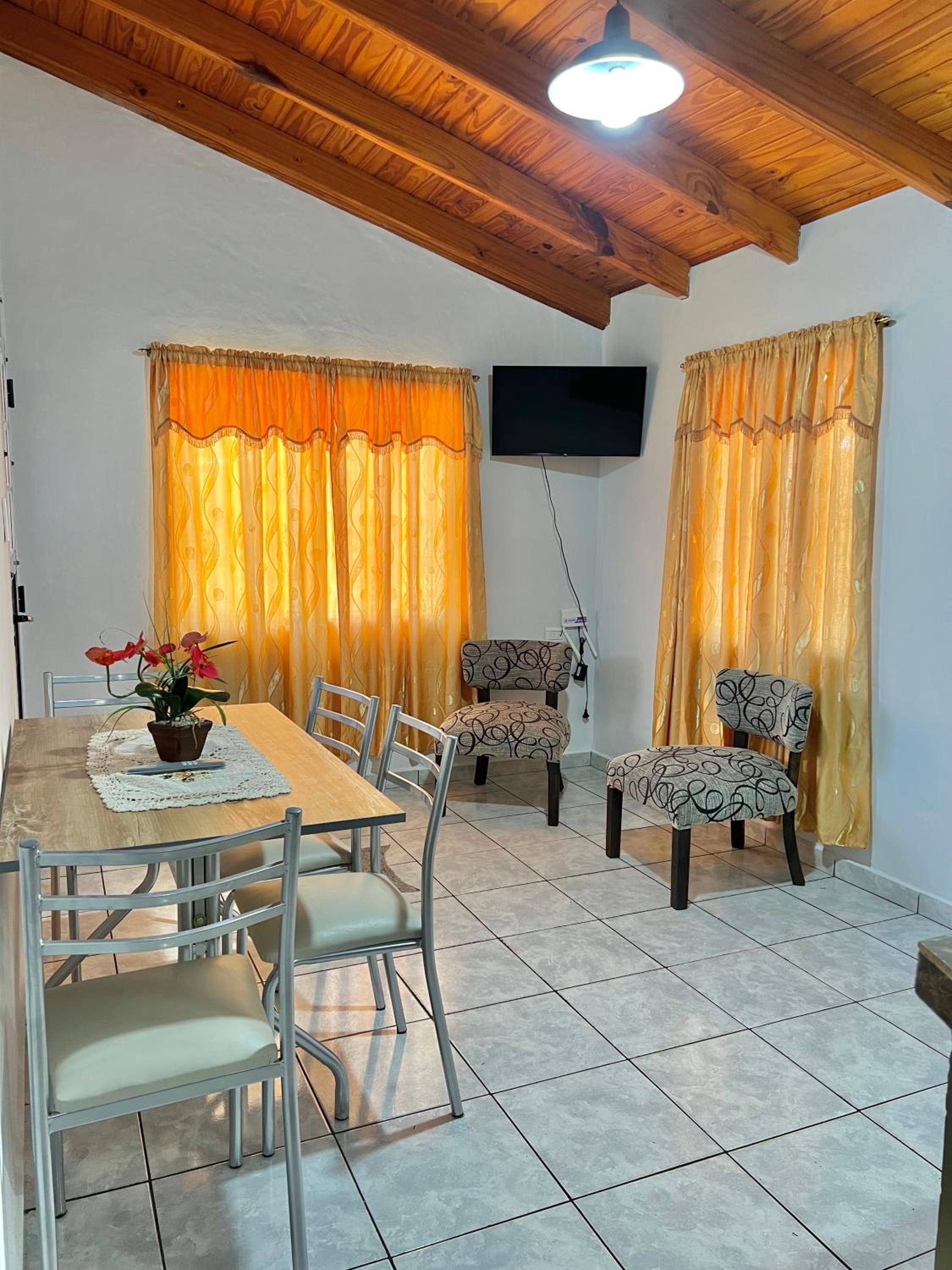 Two-Bedroom House photo 2