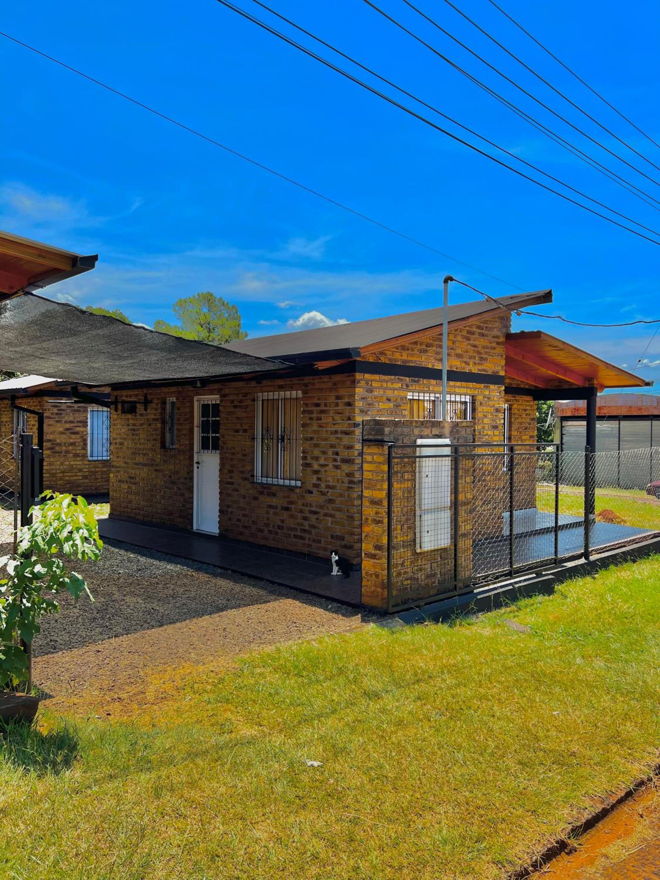 Two-Bedroom House photo 3