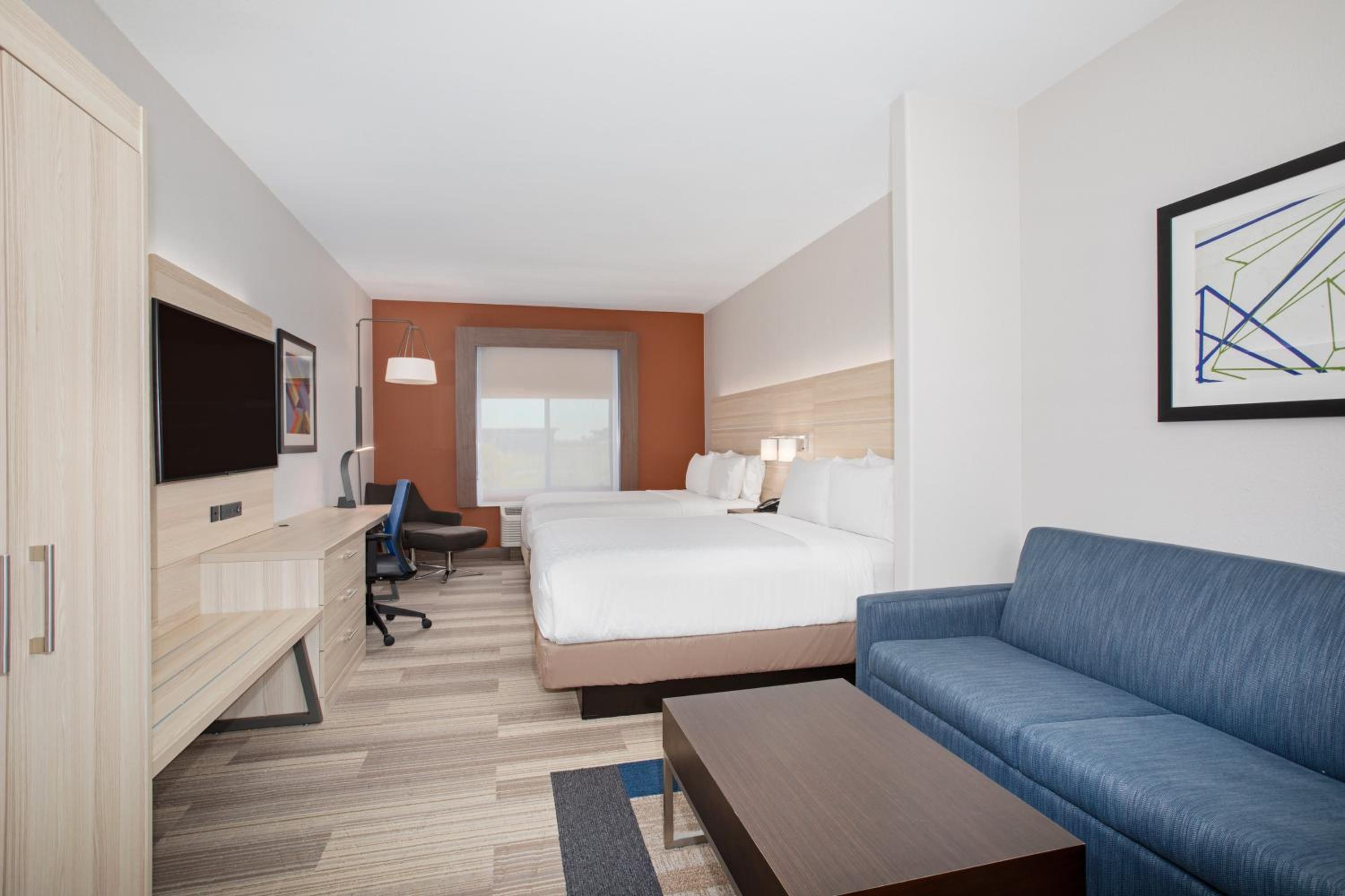 Two Single Beds Suite - Photo 1