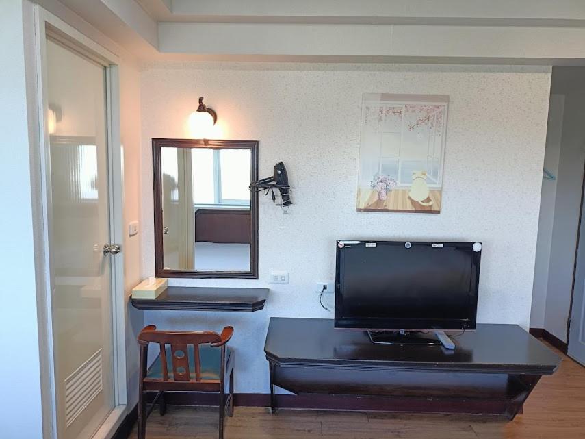 Standard Double Room - Photo 18