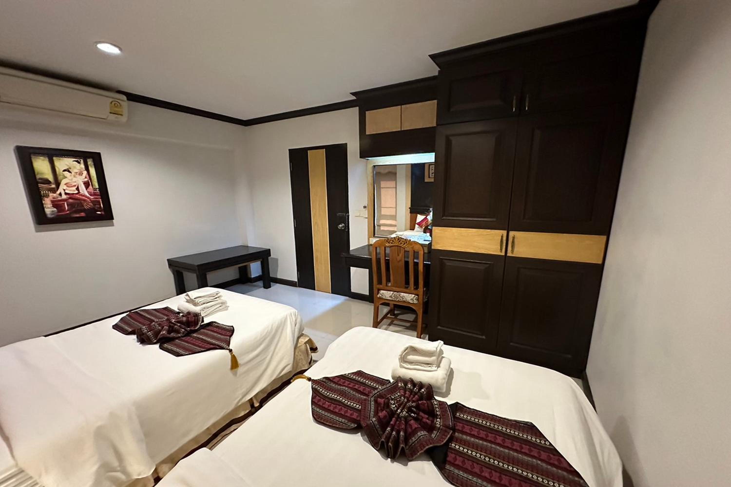 Junior Suite - Photo 11