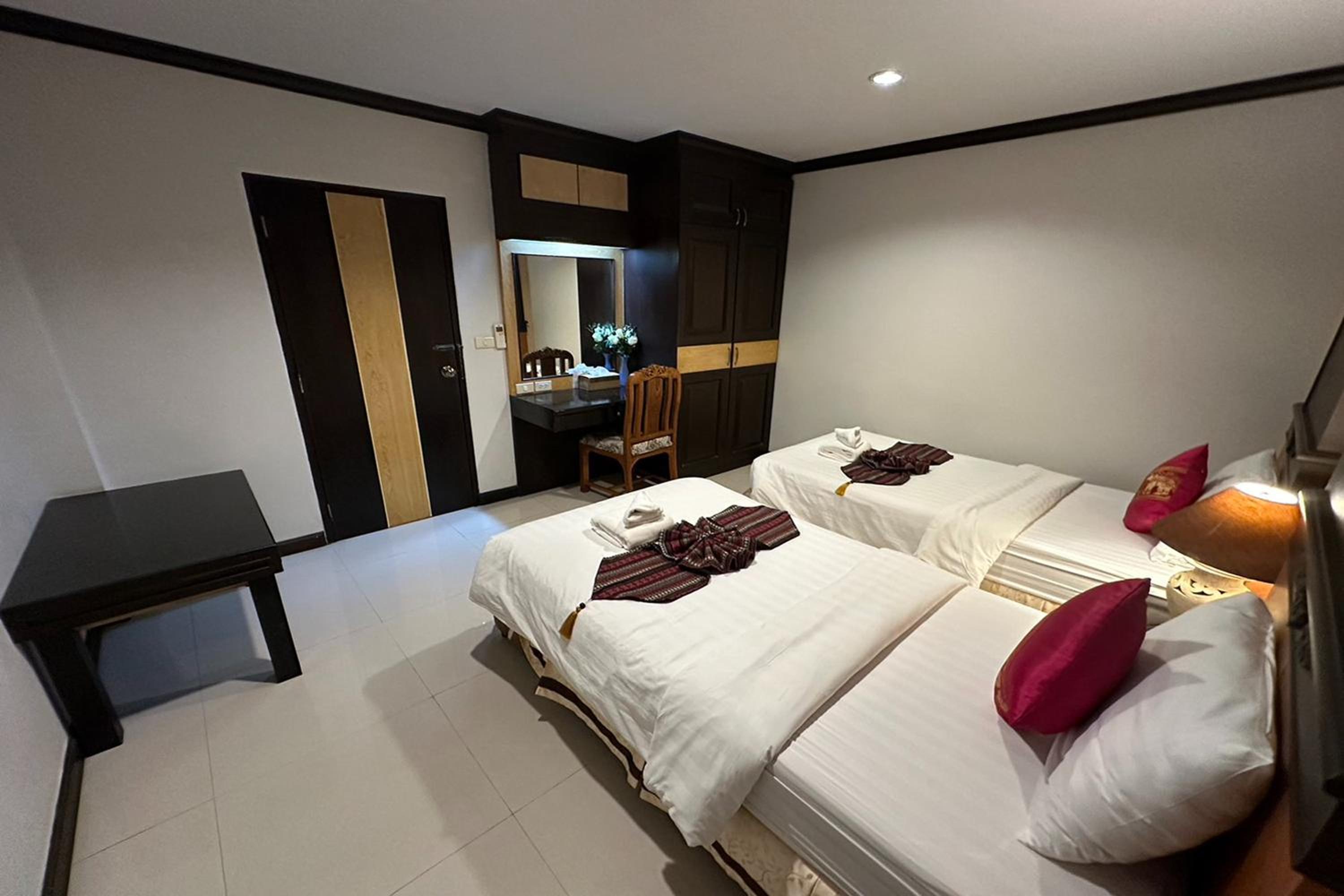 Junior Suite - Photo 12