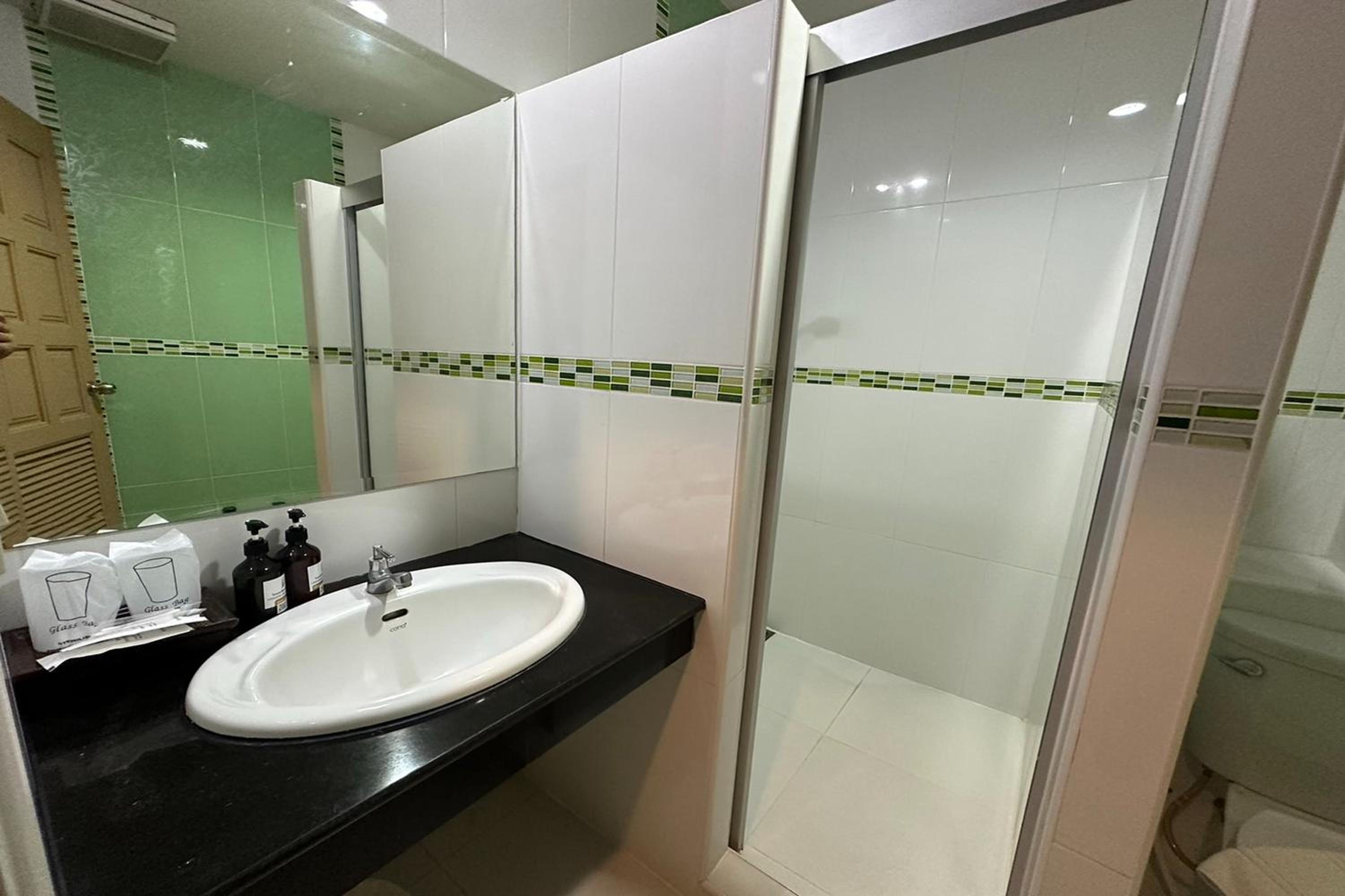 Superior Triple Room - Photo 24
