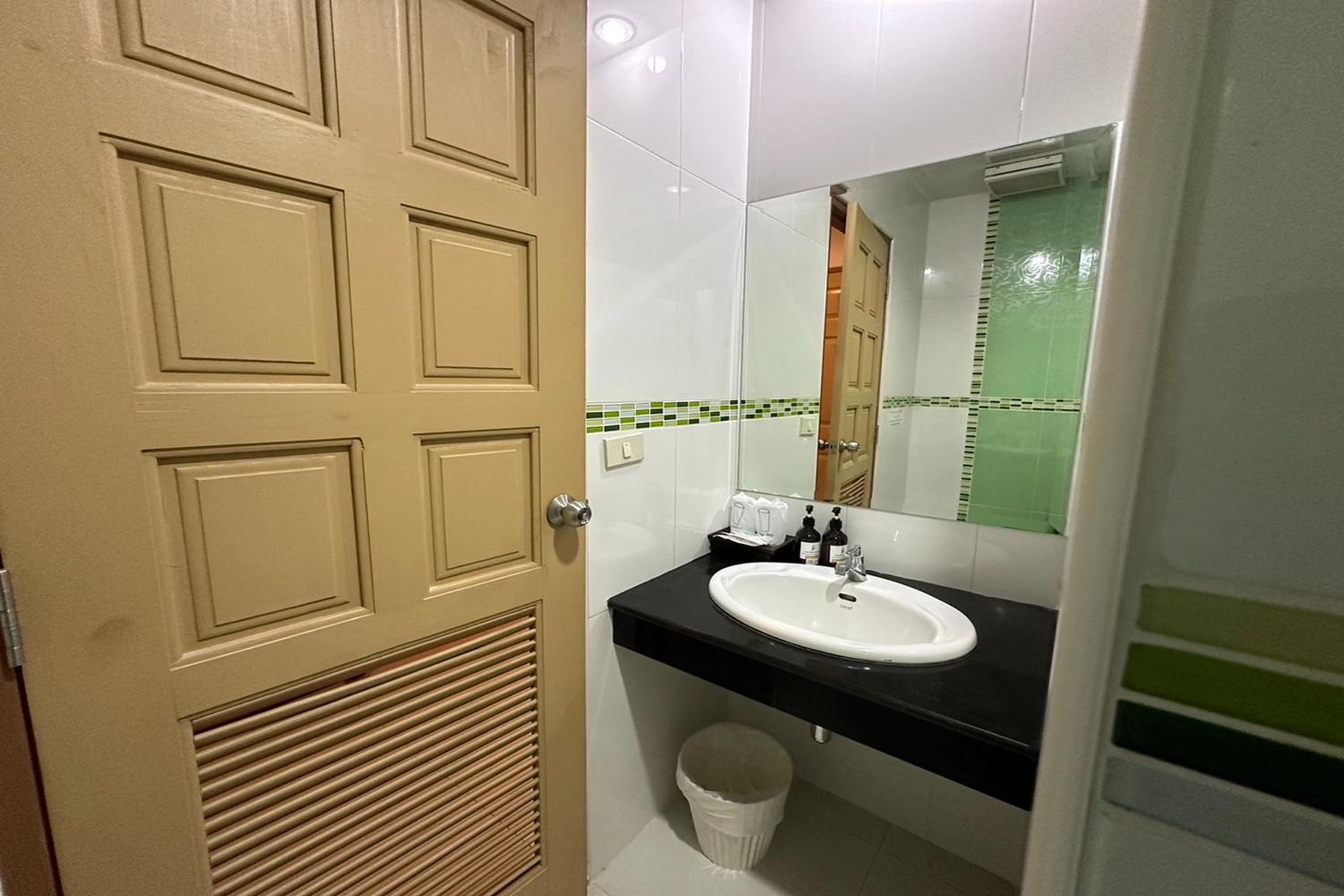 Superior Triple Room - Photo 4