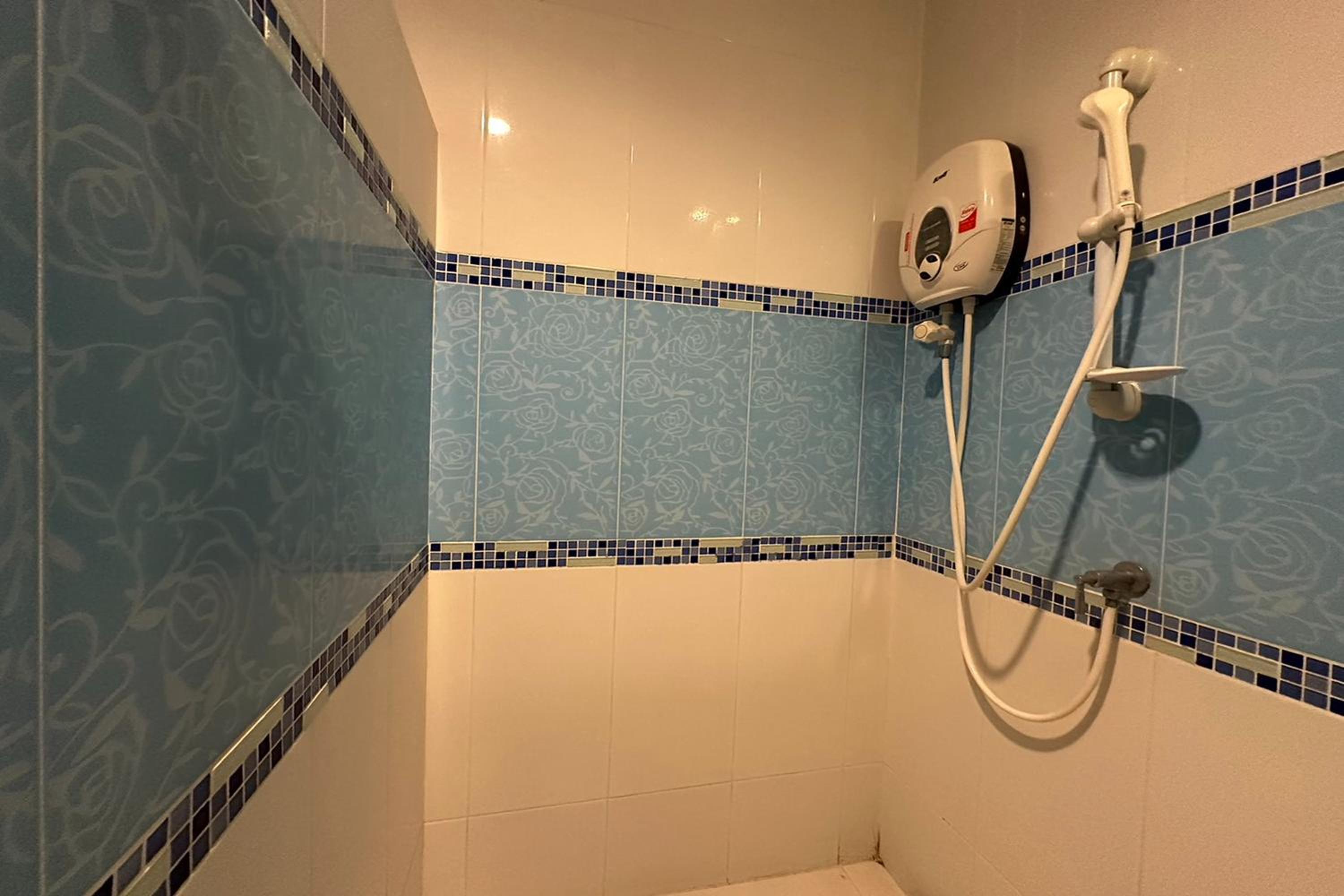Superior Triple Room - Photo 13