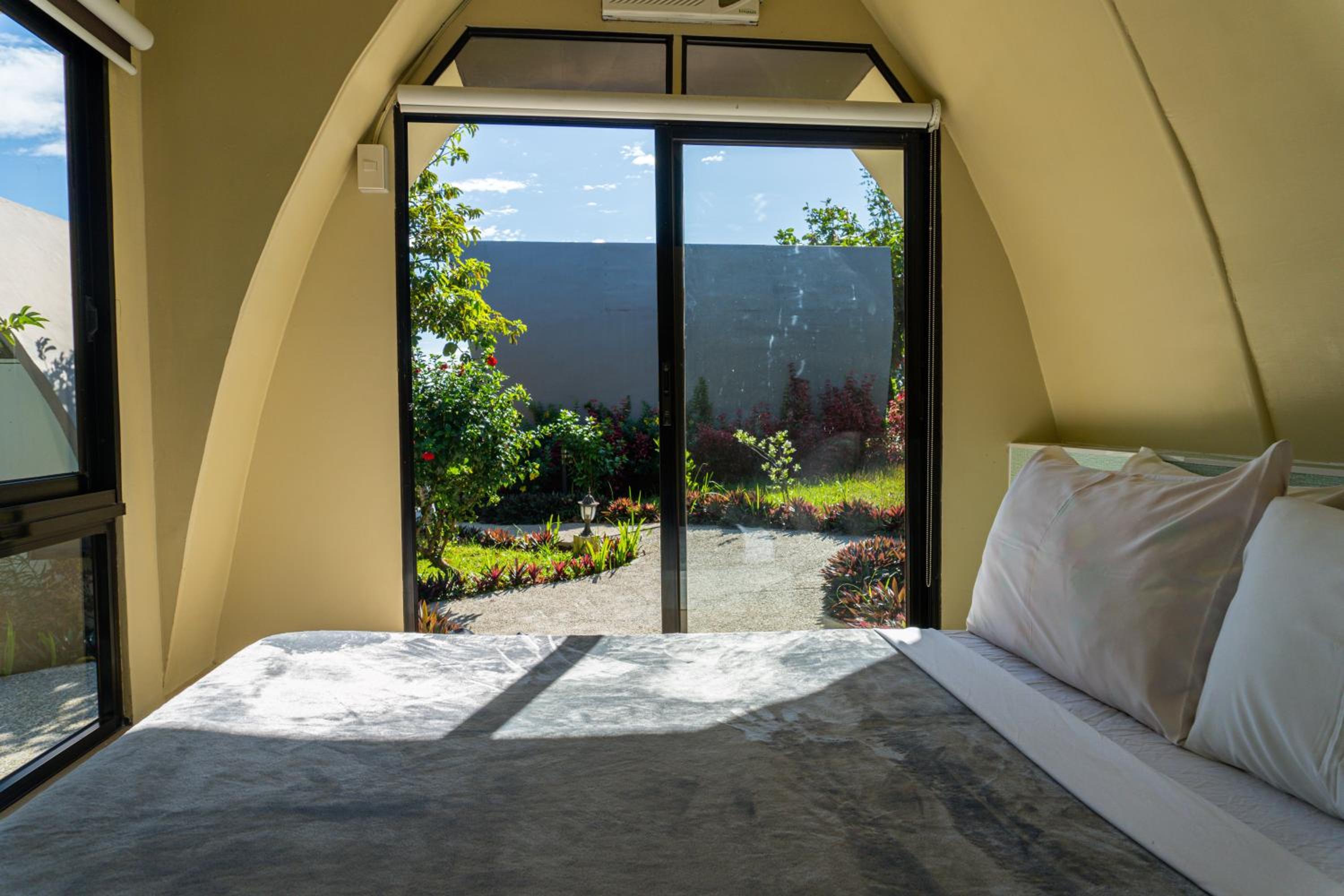 Twin Room with Mountain View