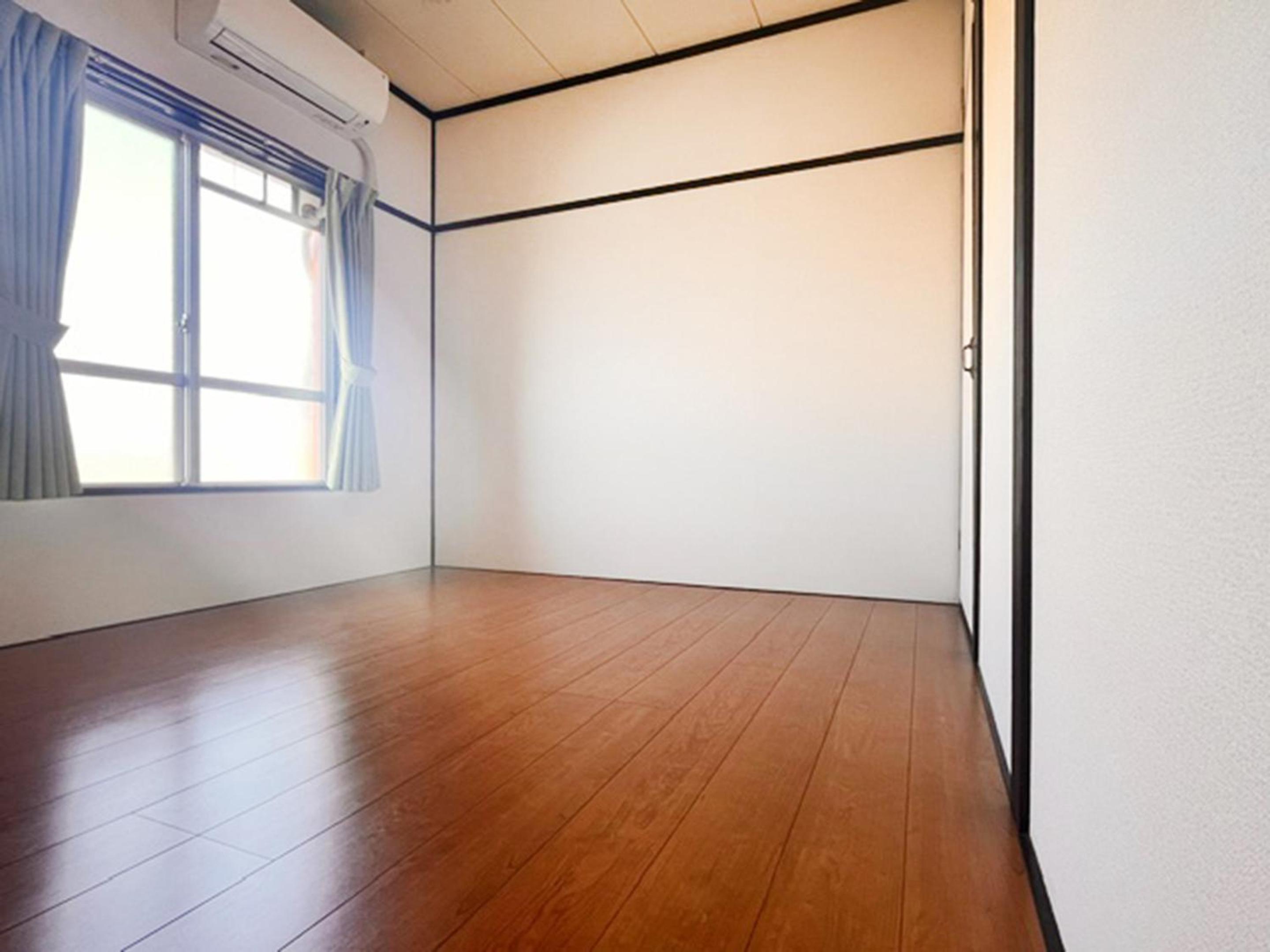 Apartment photo 1