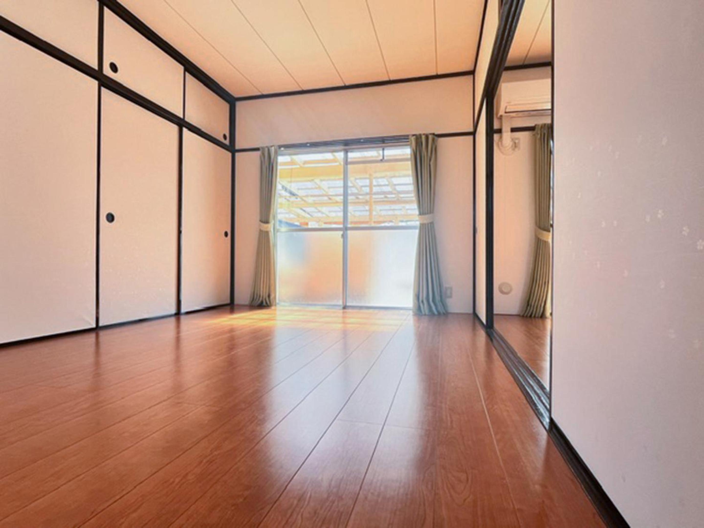 Apartment - Photo 5