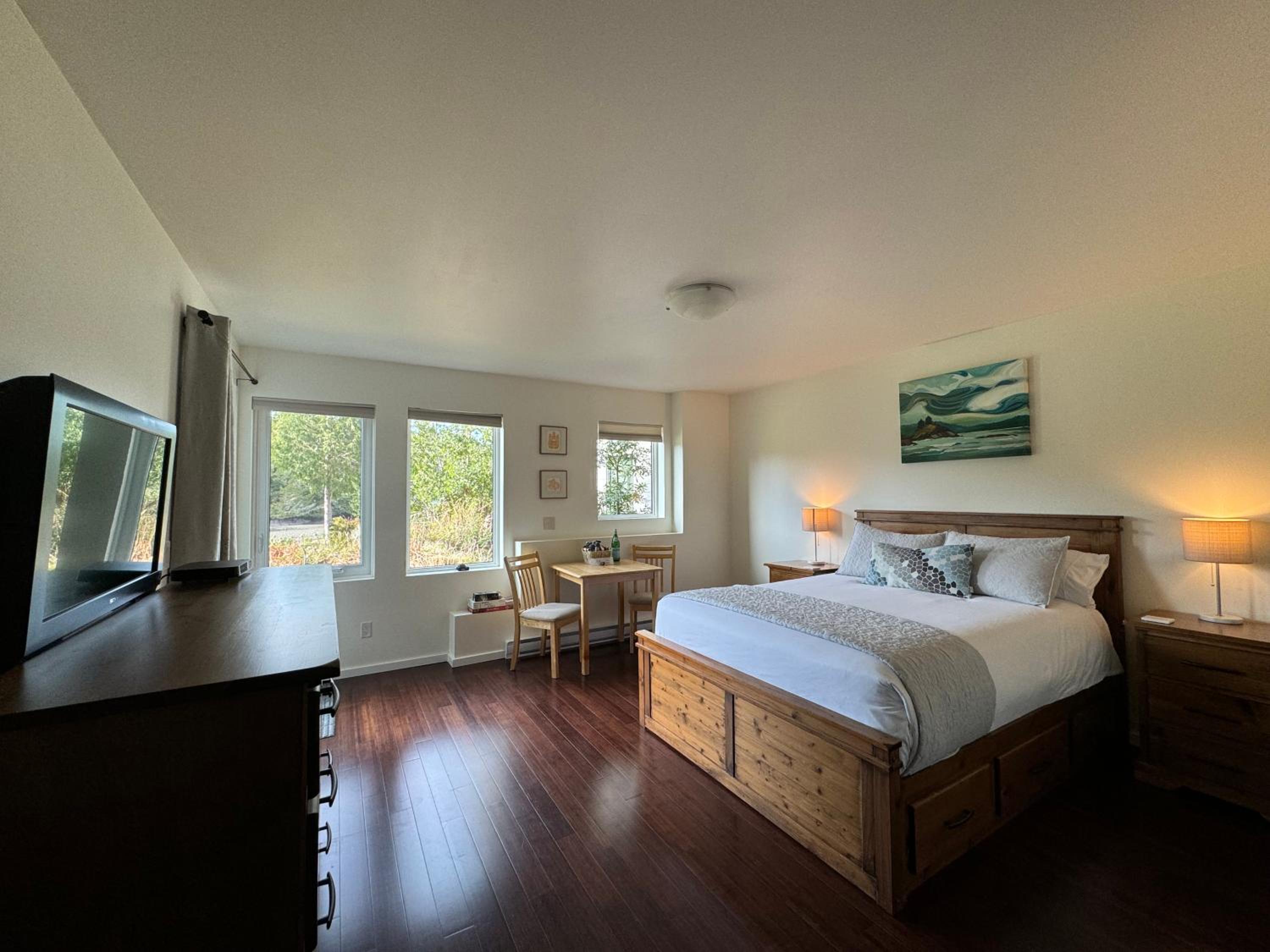 Queen Room with Water View photo 1