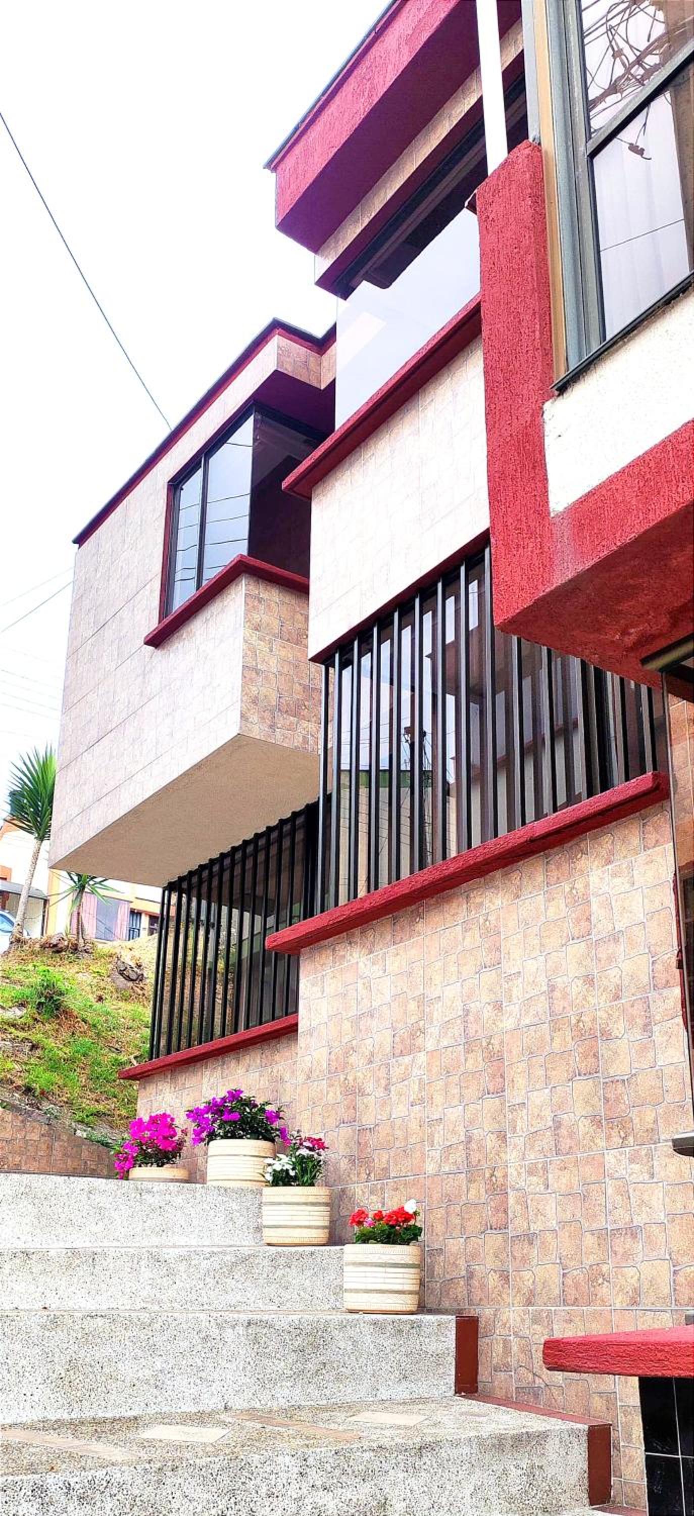 Villa photo 3