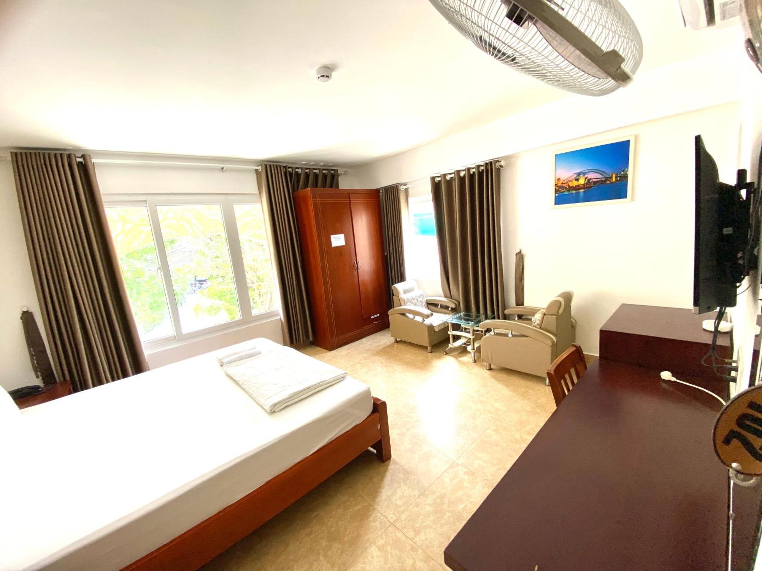 Standard King Room
