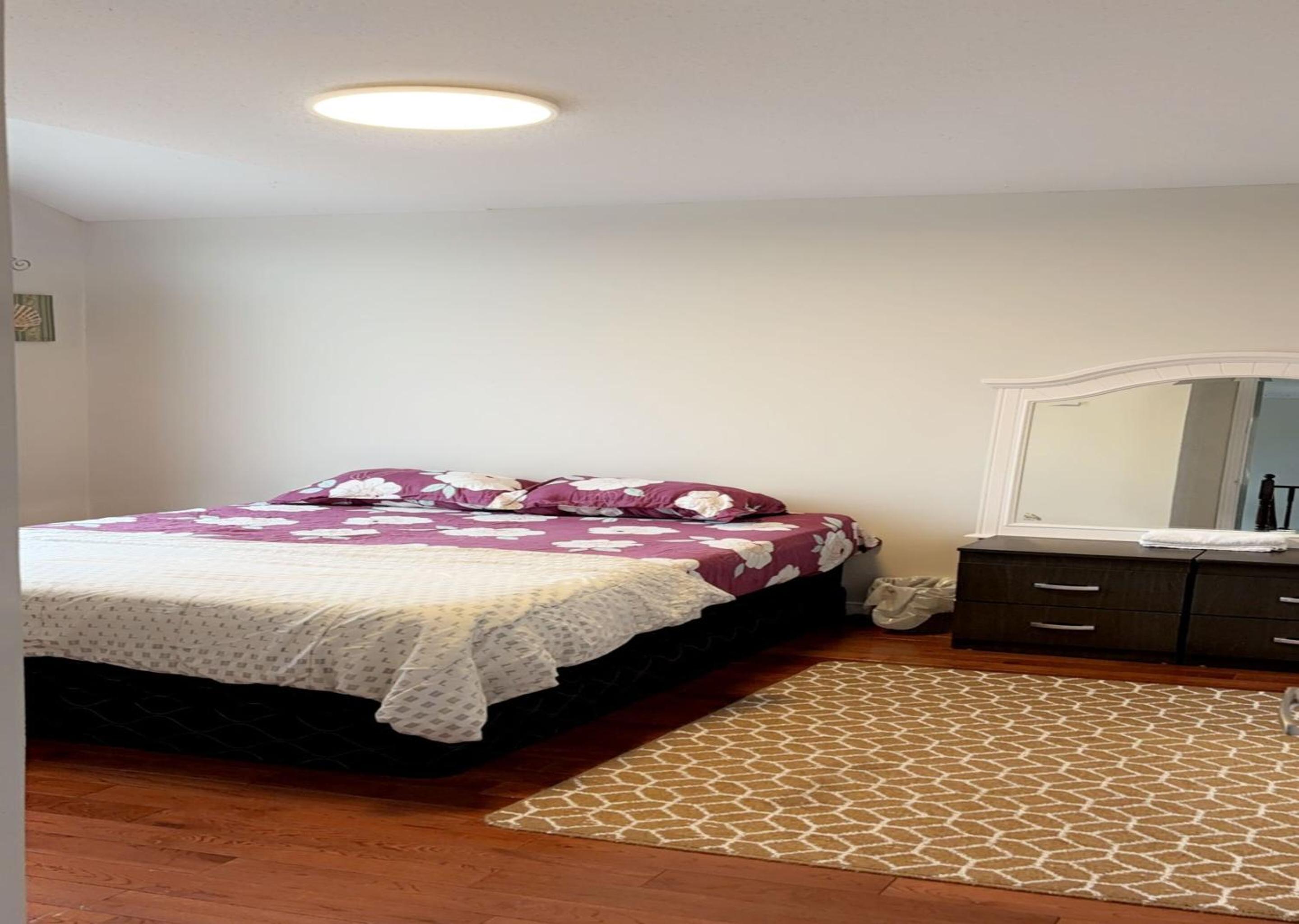 Standard Queen Room photo 3
