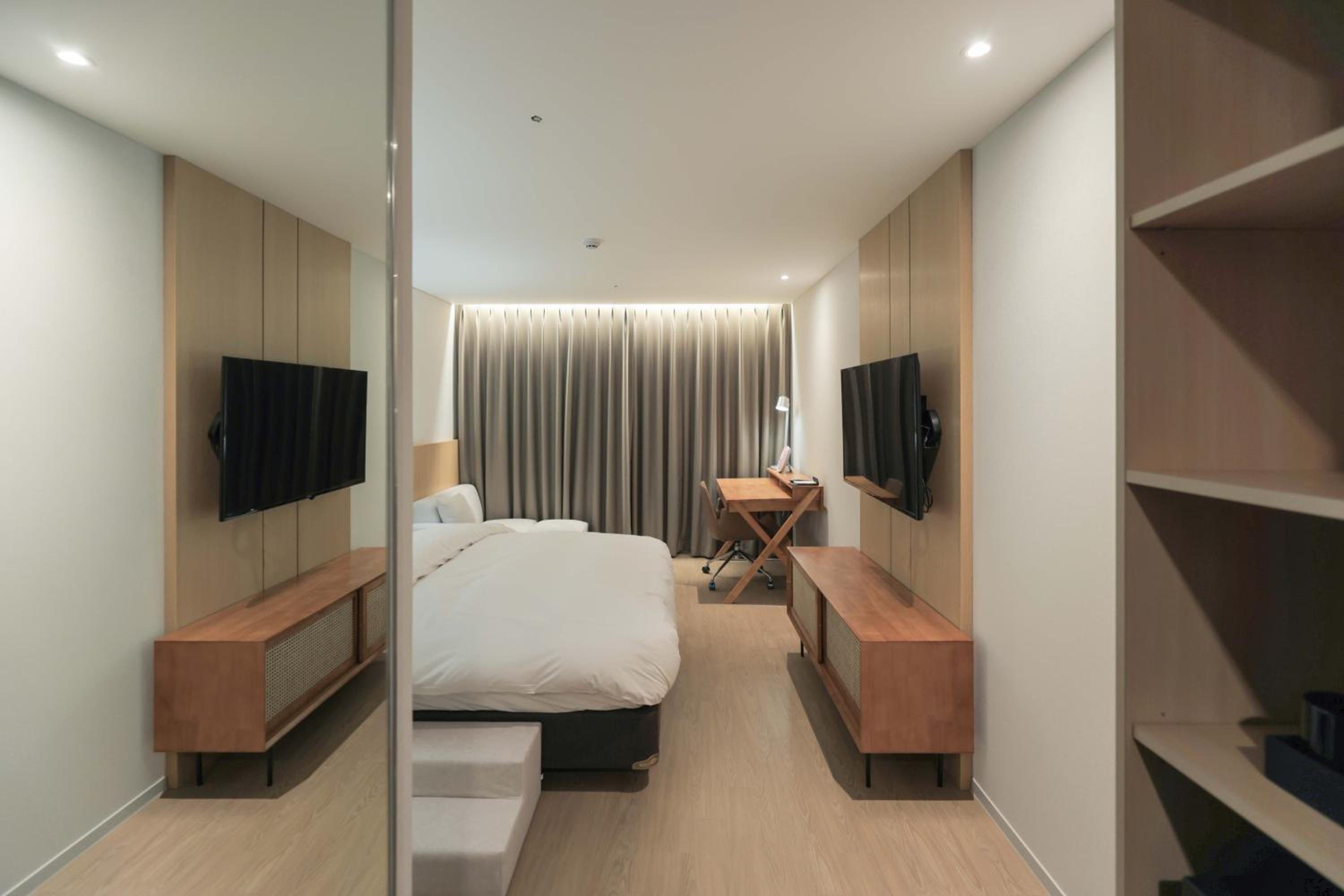 Superior Double Room with Pet photo 1