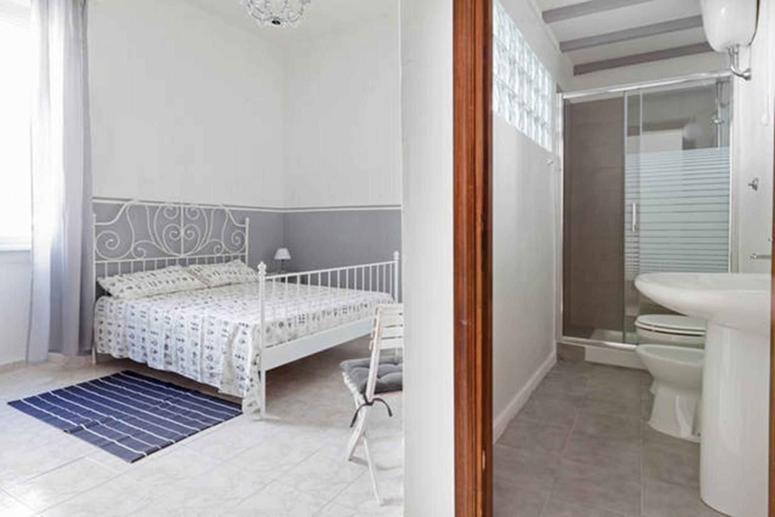 Triple Room with Private Bathroom