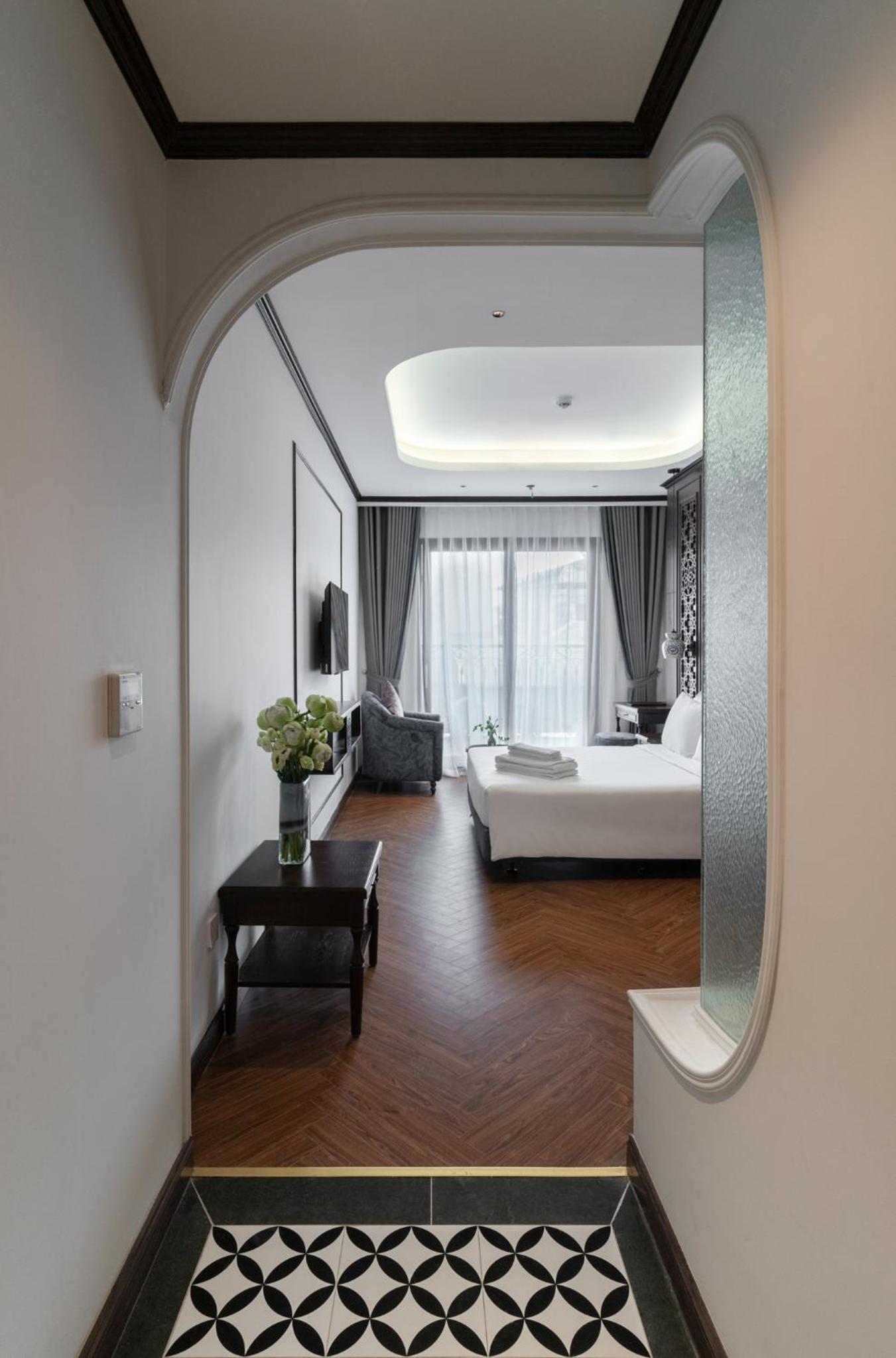 Deluxe Double Room with Balcony