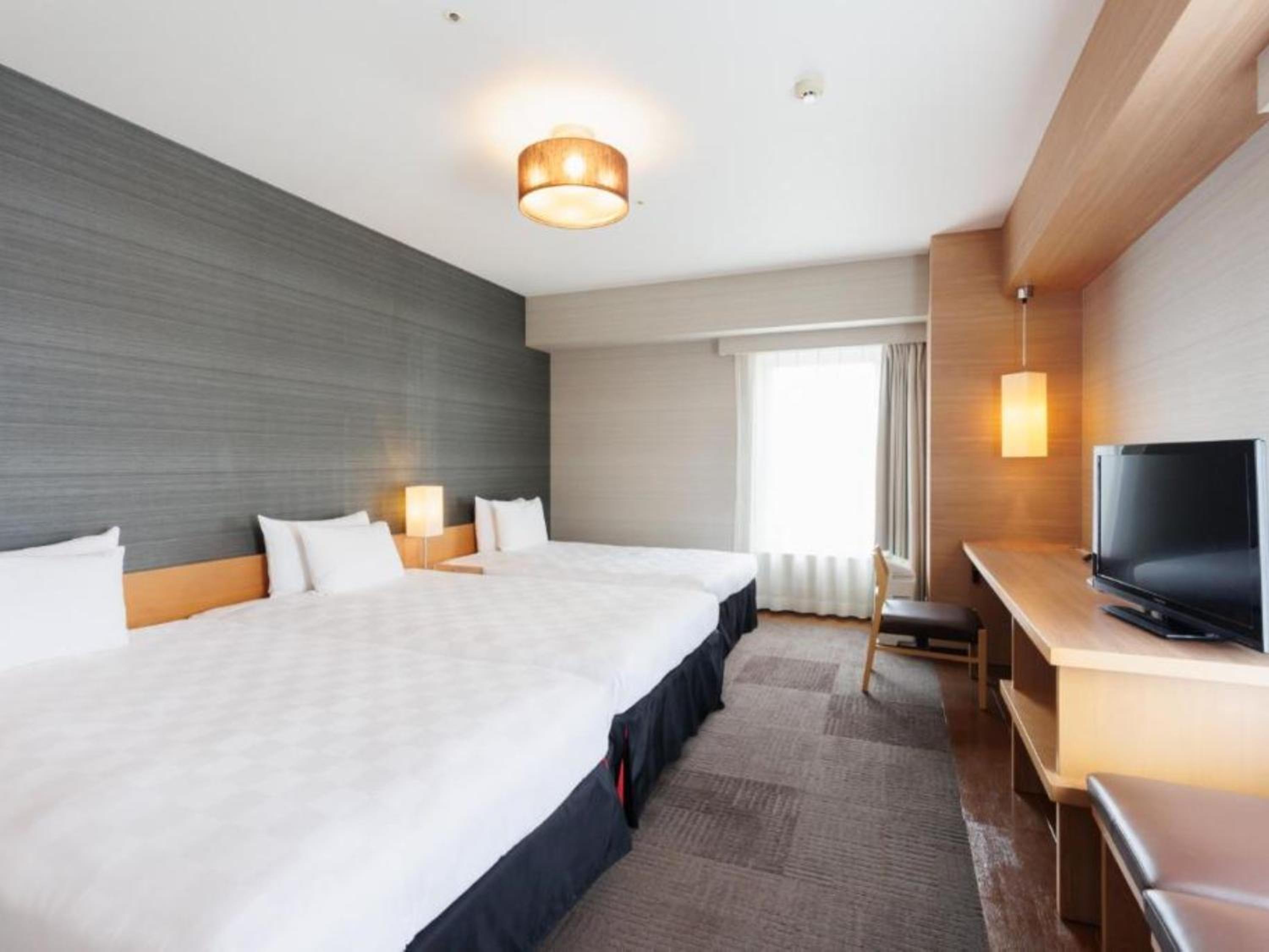 Triple Room - Non-Smoking - Photo 1