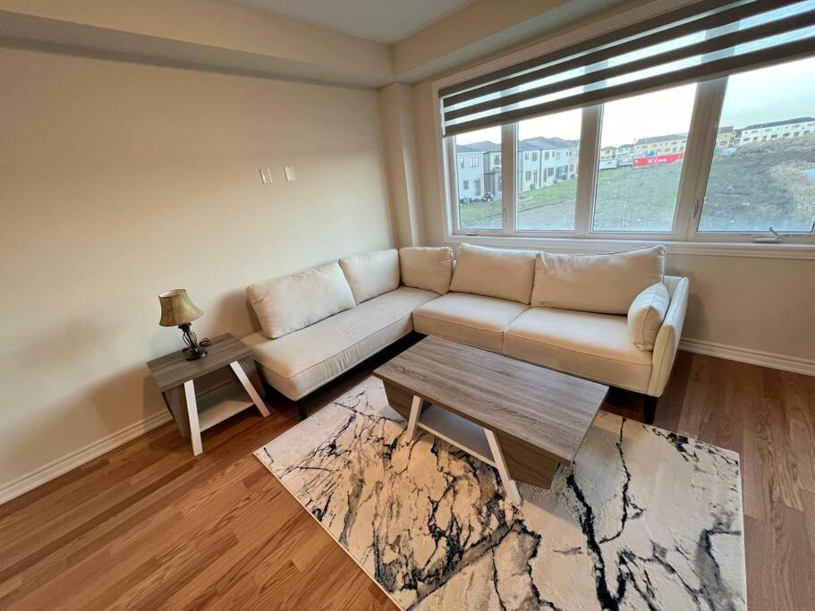 Four-Bedroom House photo 1