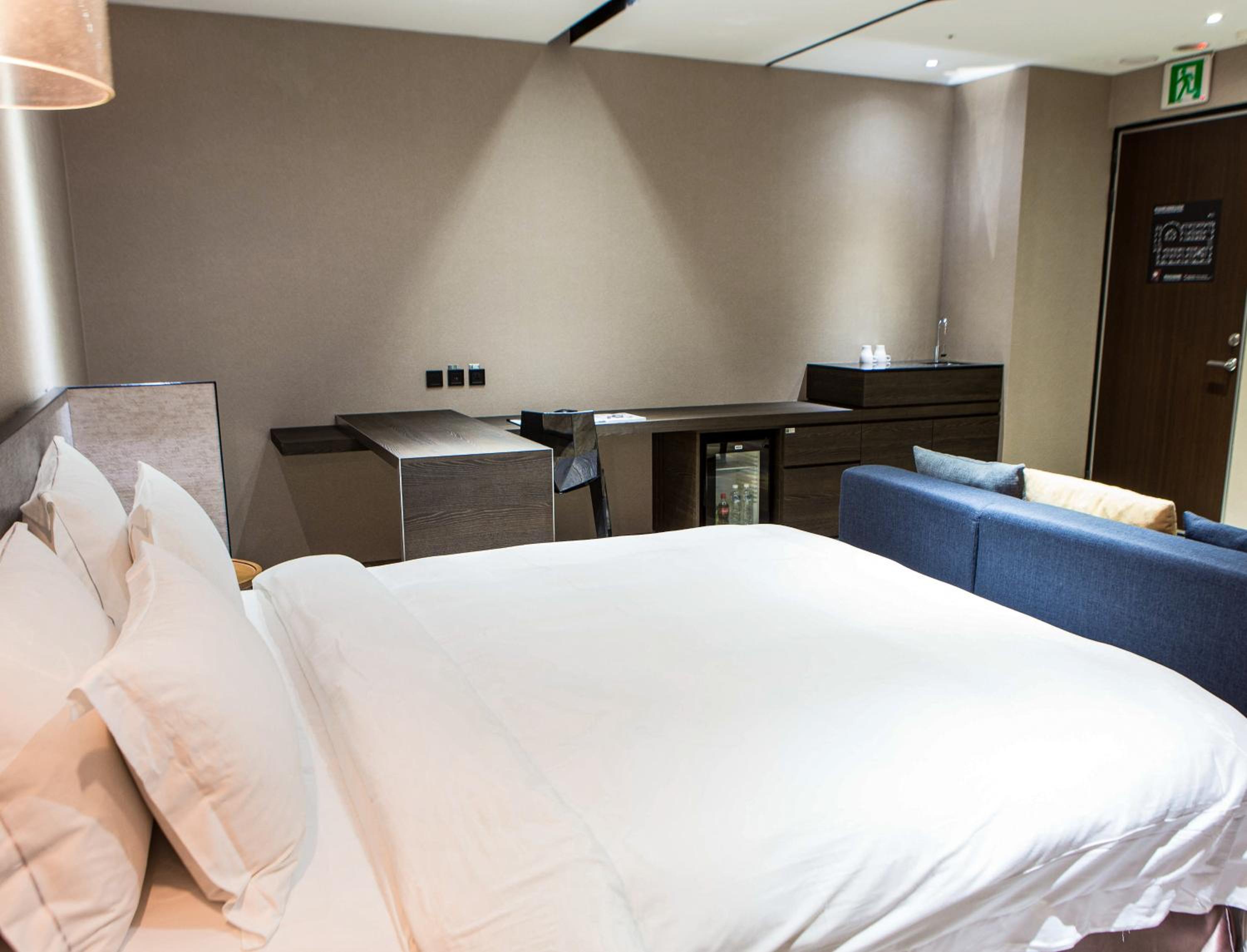 Flagship Suite  - Photo 6