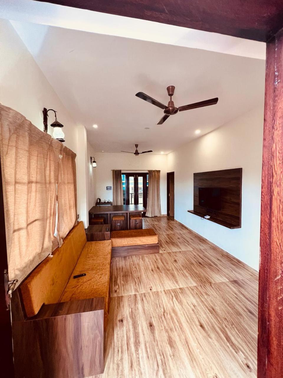 Family Suite With Balcony photo 3