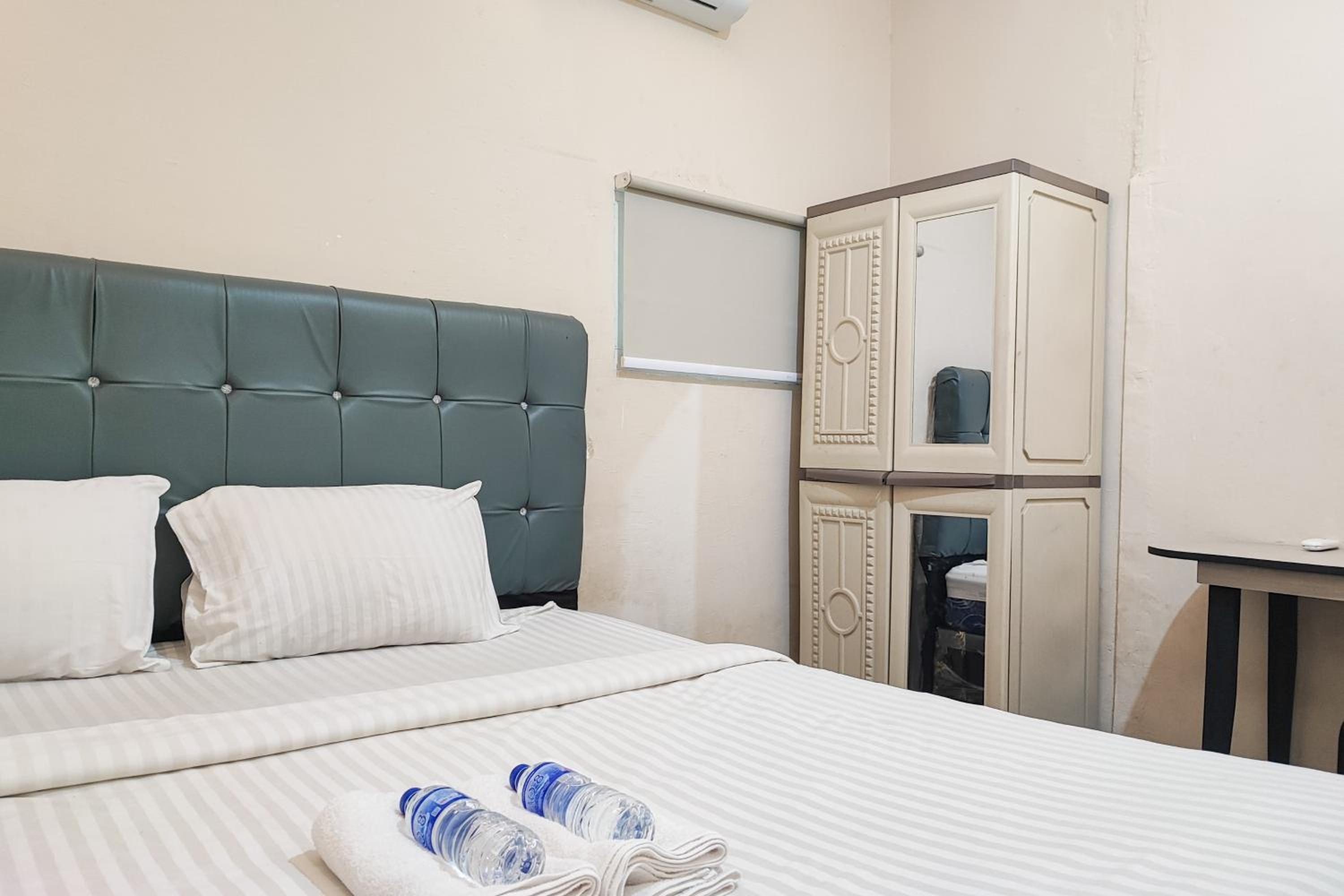 Standard Double Room photo 3