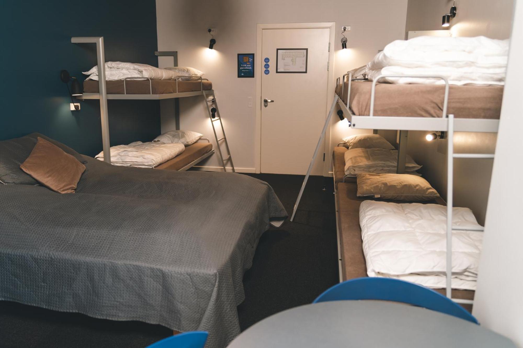 FamilySuite/ 8 people with a kitchenette