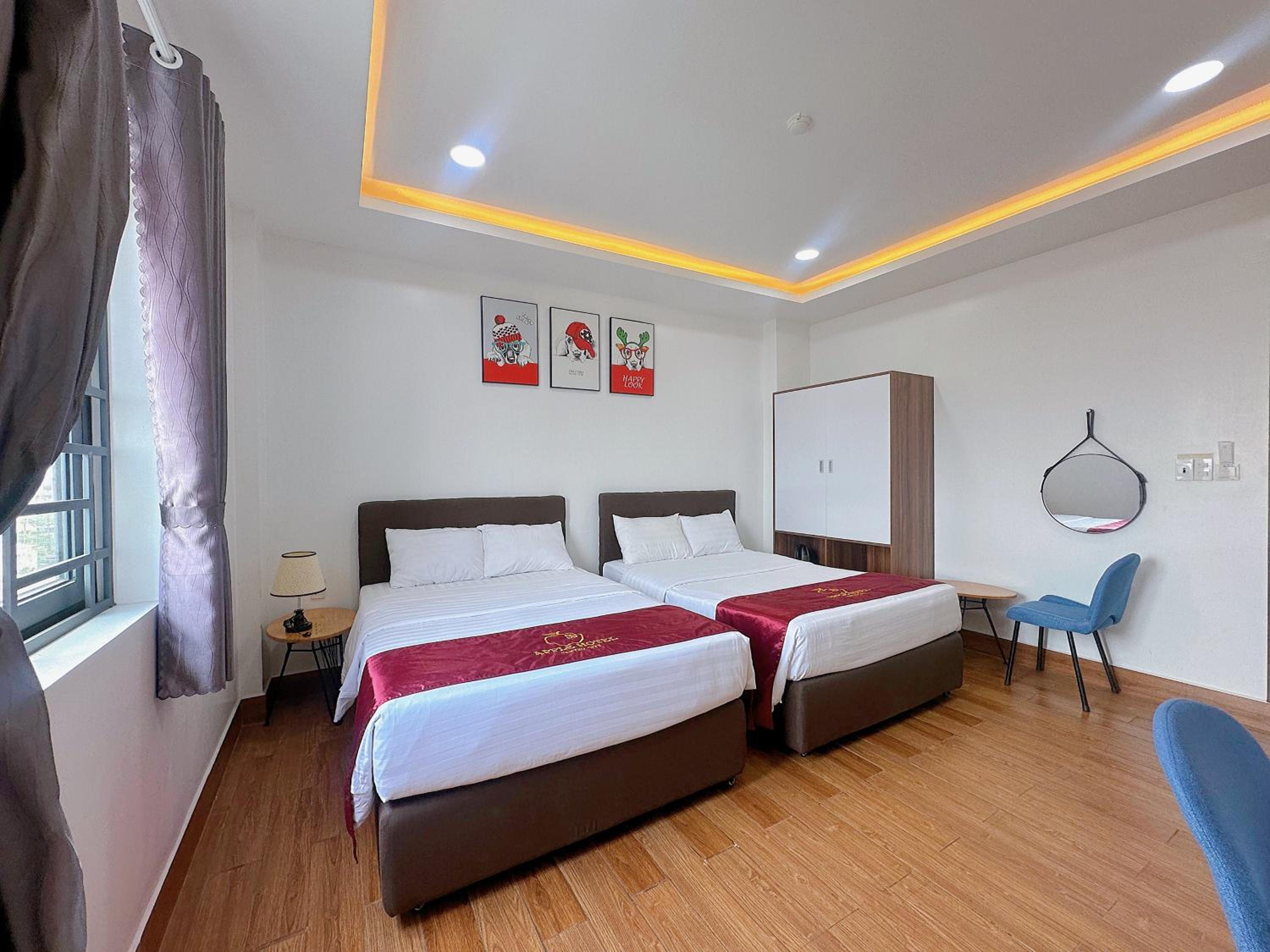 Standard Twin Room - Photo 8