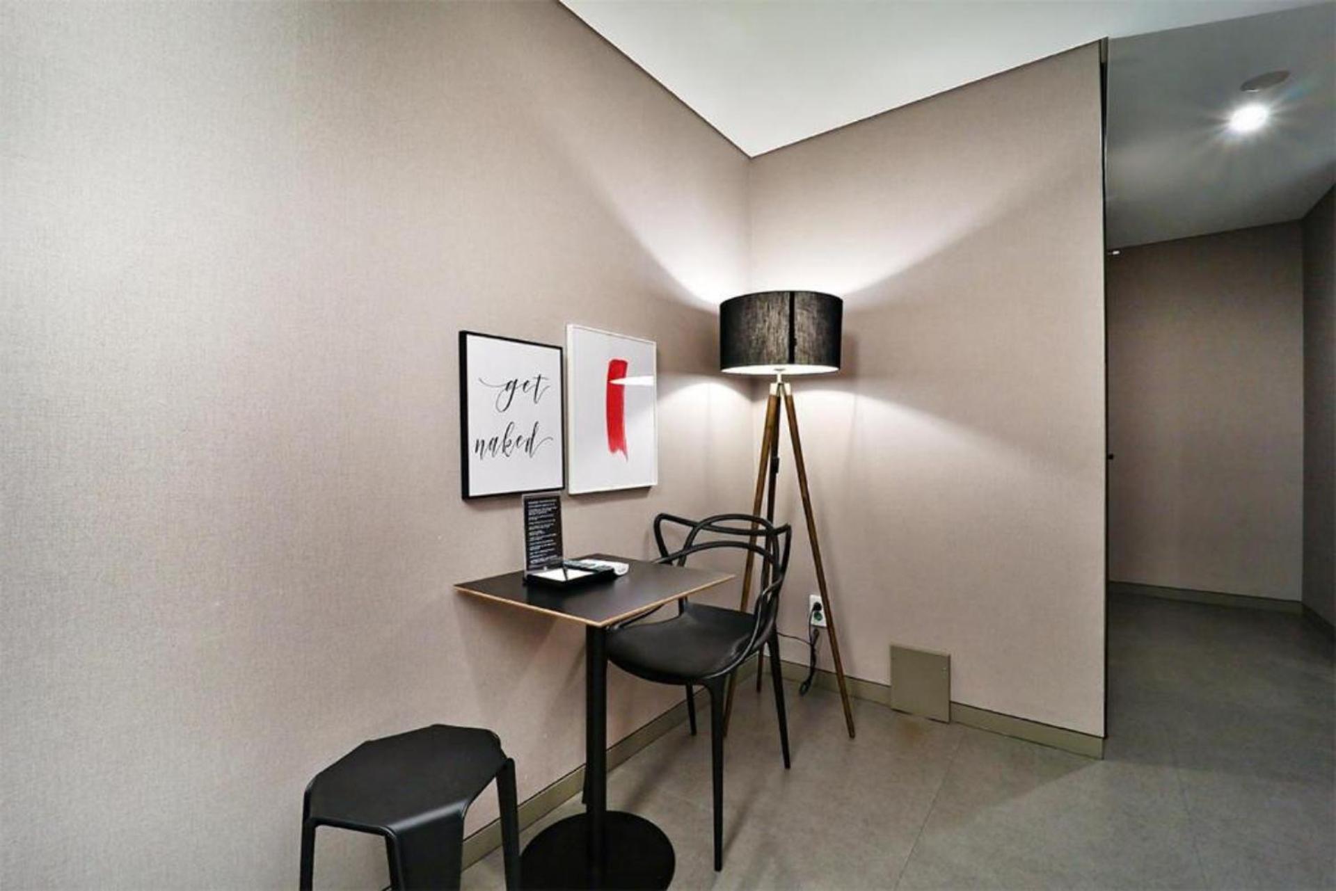 Family Twin Room - Photo 4