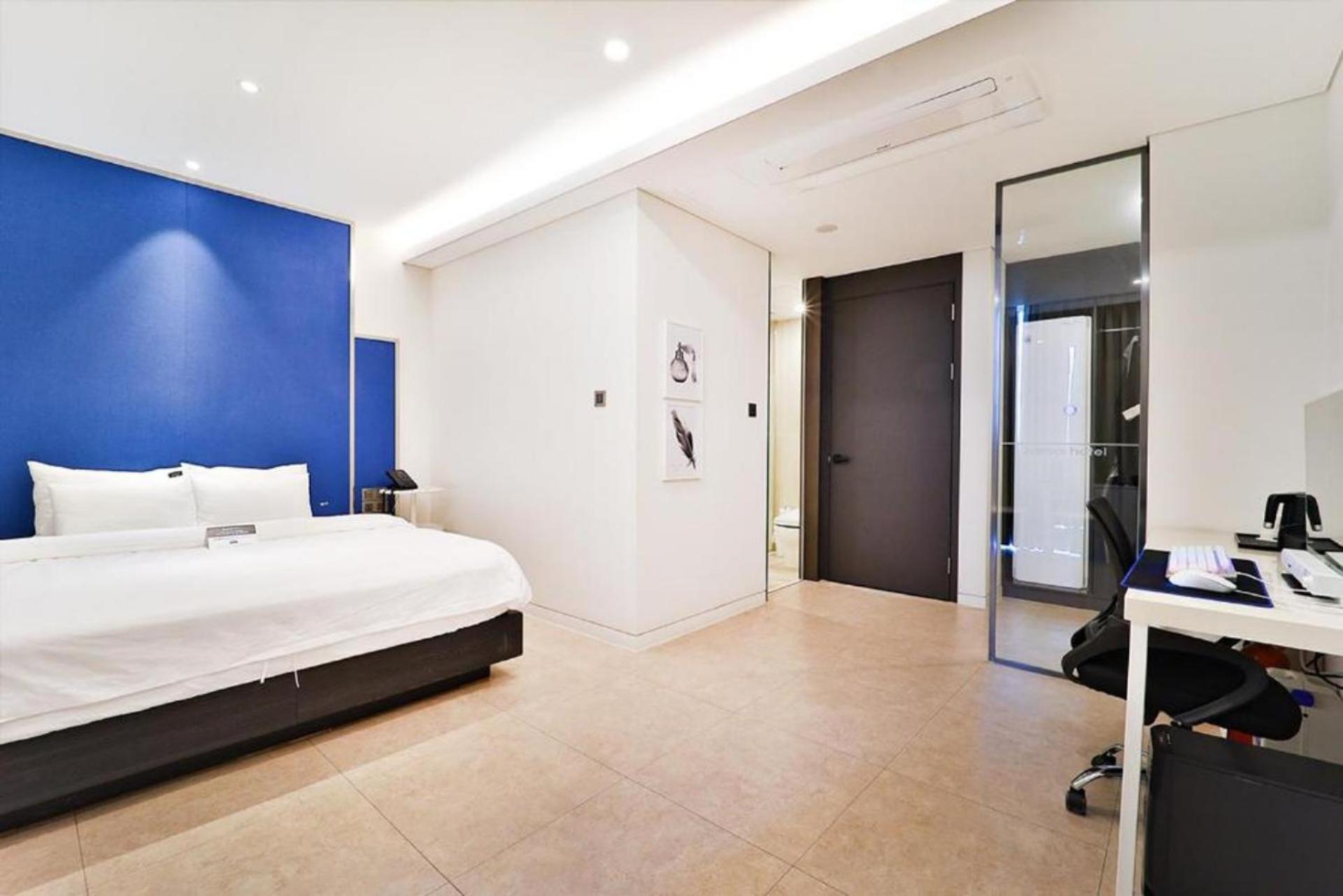 Premier Double Room - Photo 6