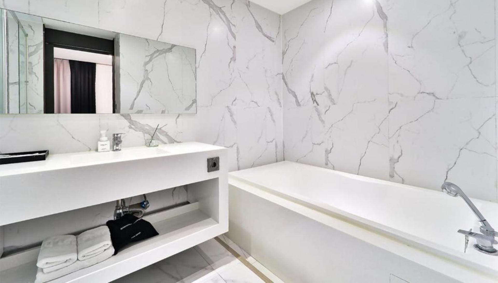 Deluxe Double Room - Photo 4