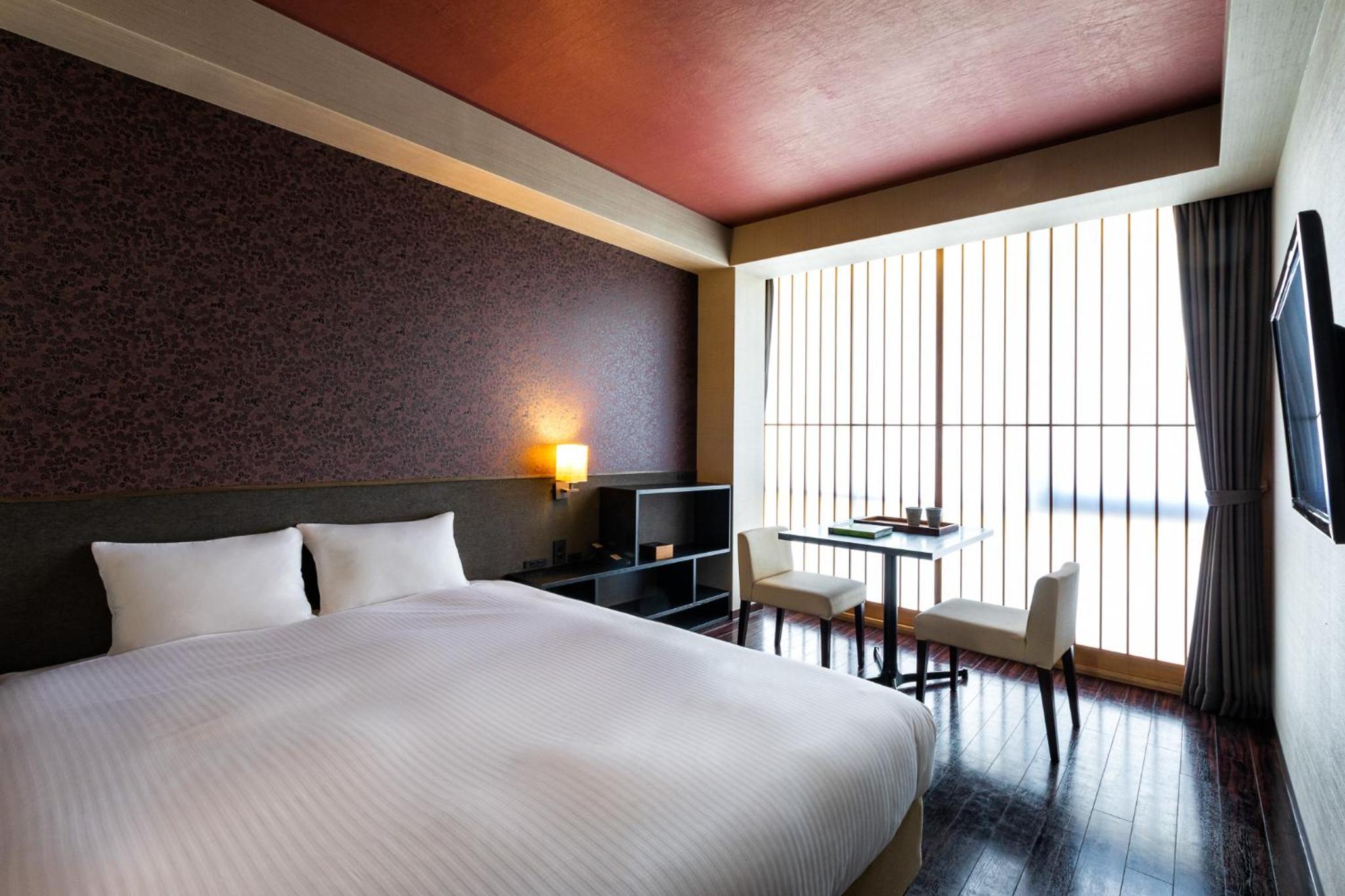 Deluxe Queen Room photo 1