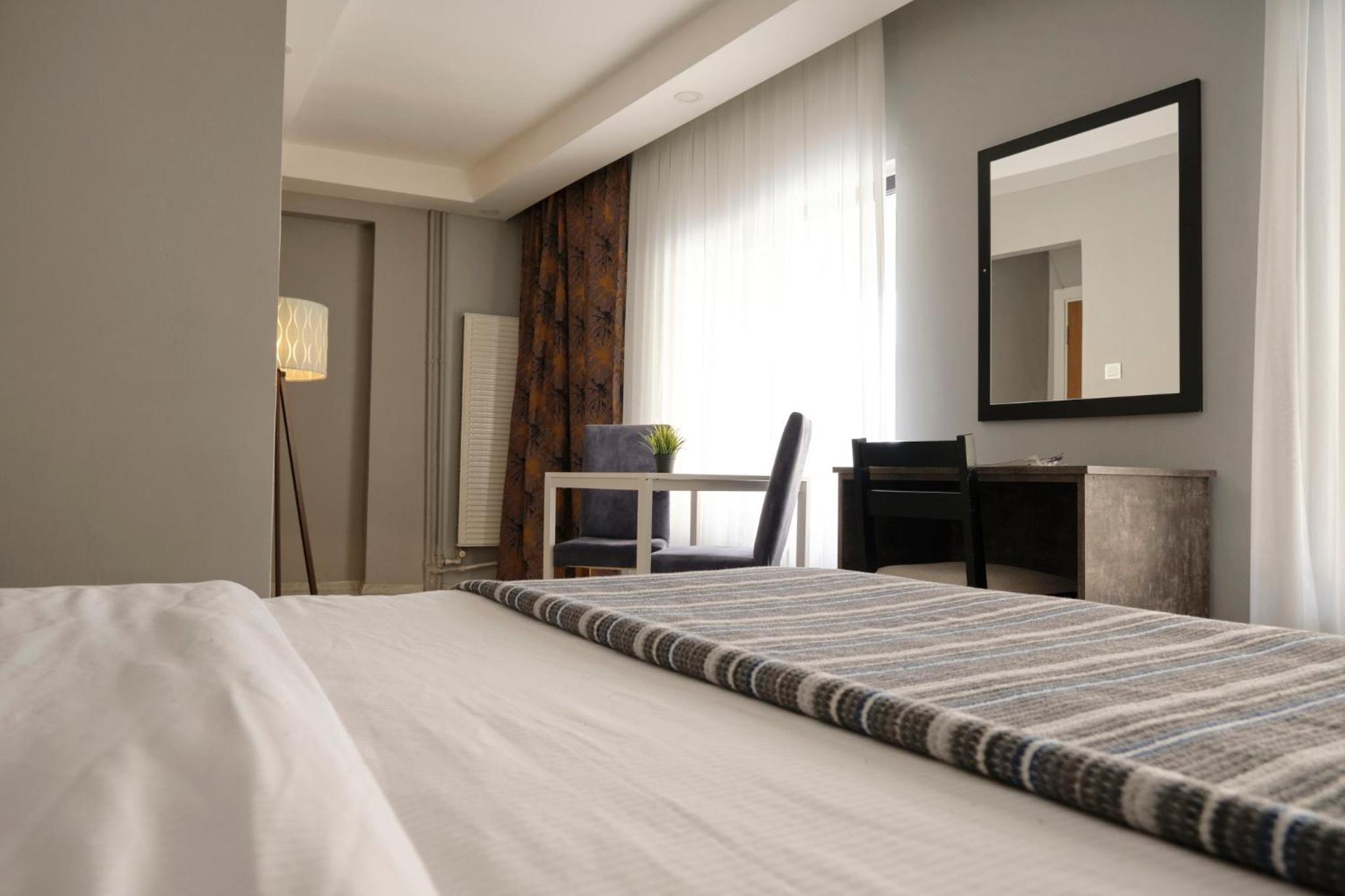 Large Single Room