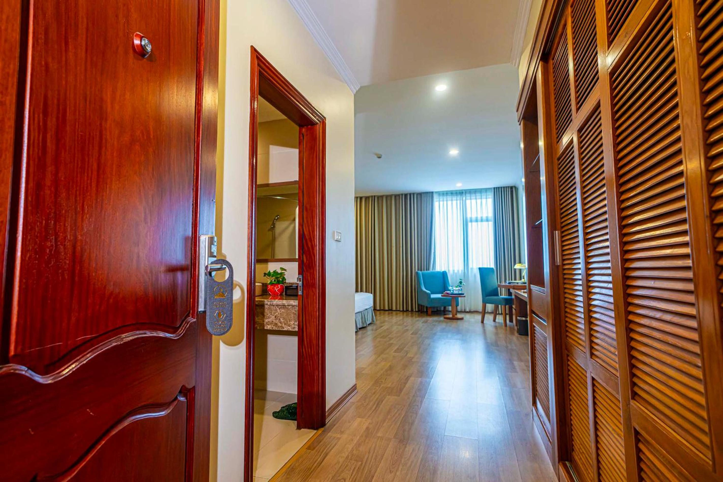 Deluxe Double Room - Photo 5