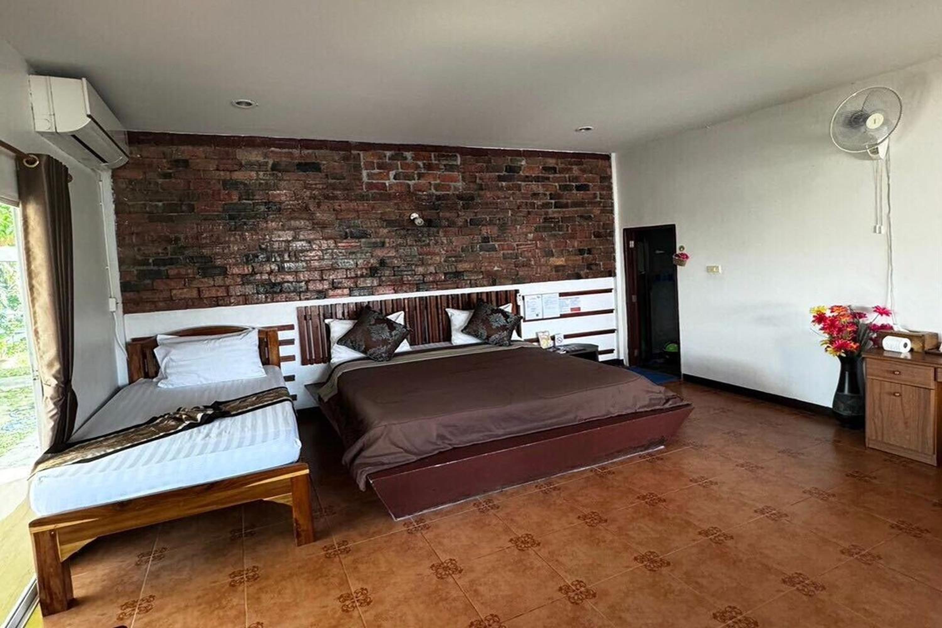 Standard Villa
