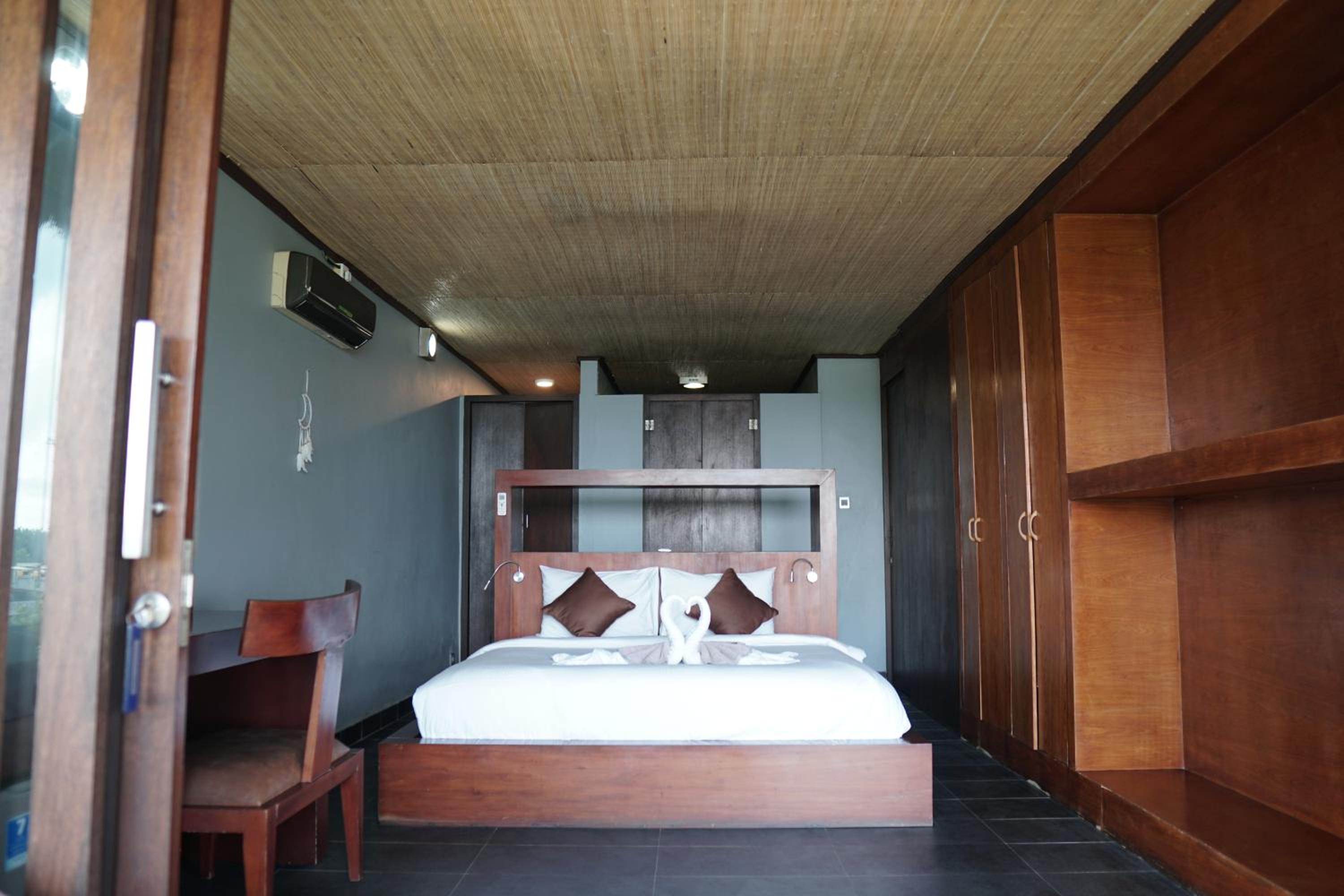 King Room with Sea View - Photo 16