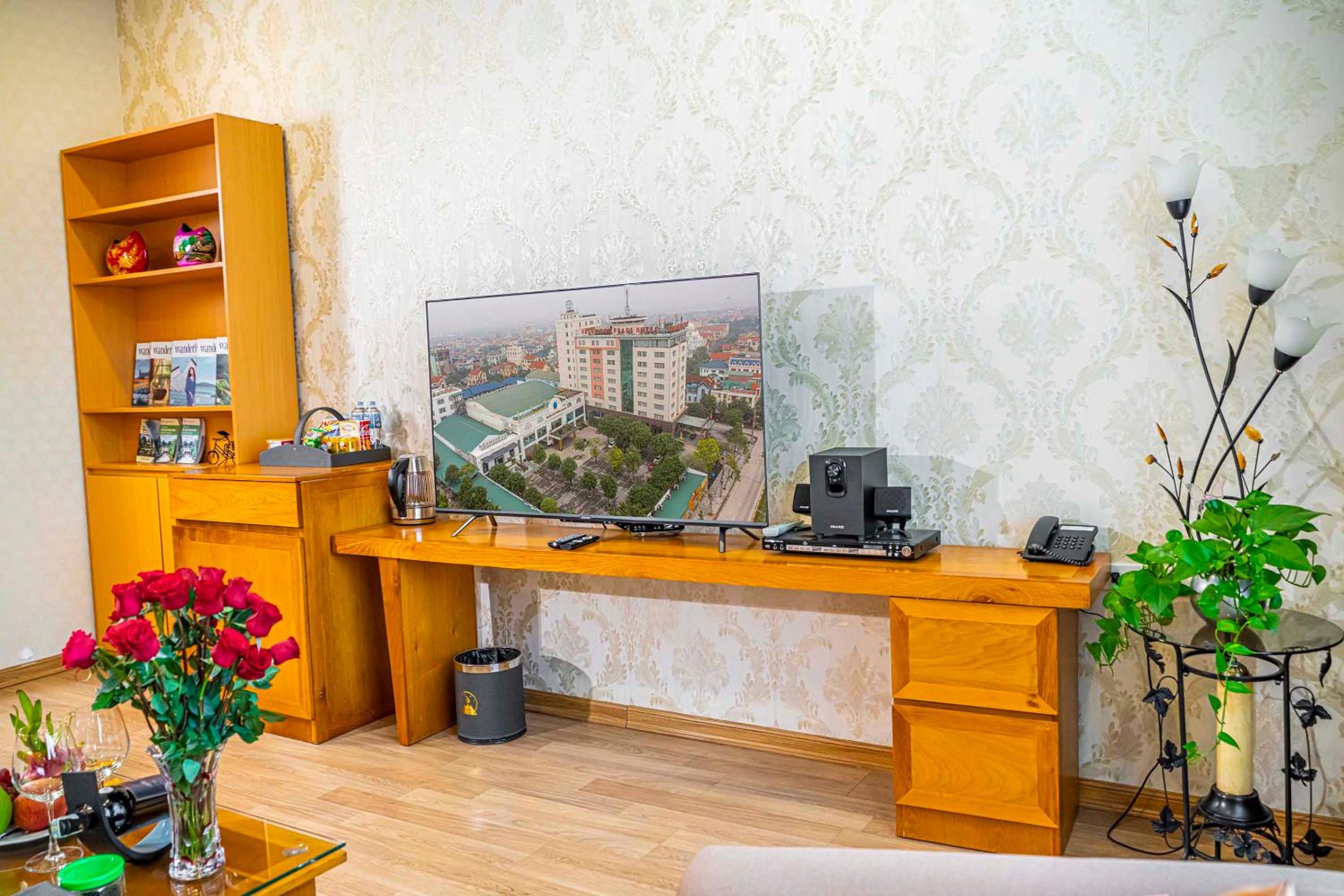 Suite - Photo 4