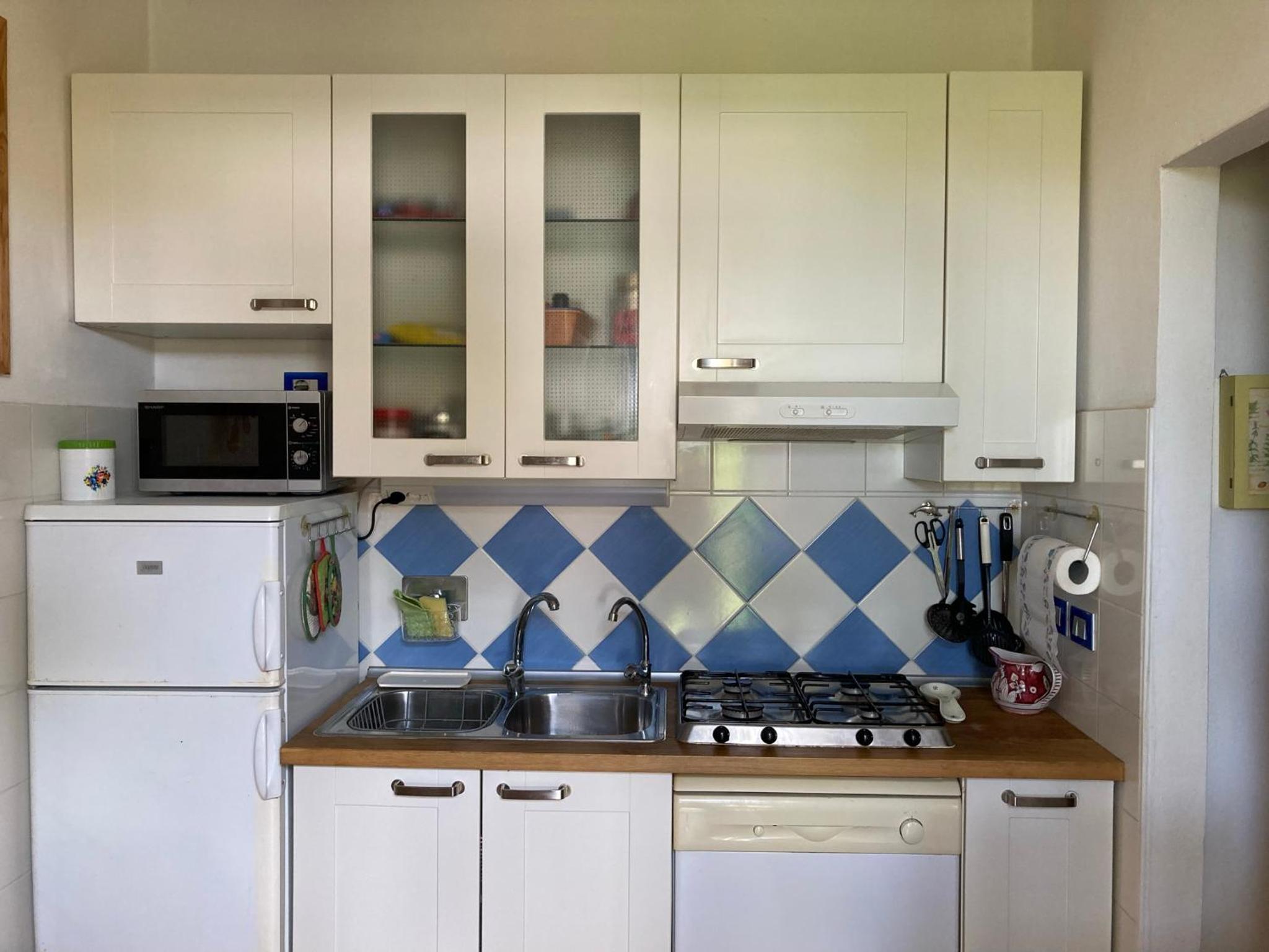 Three-Bedroom House photo 2