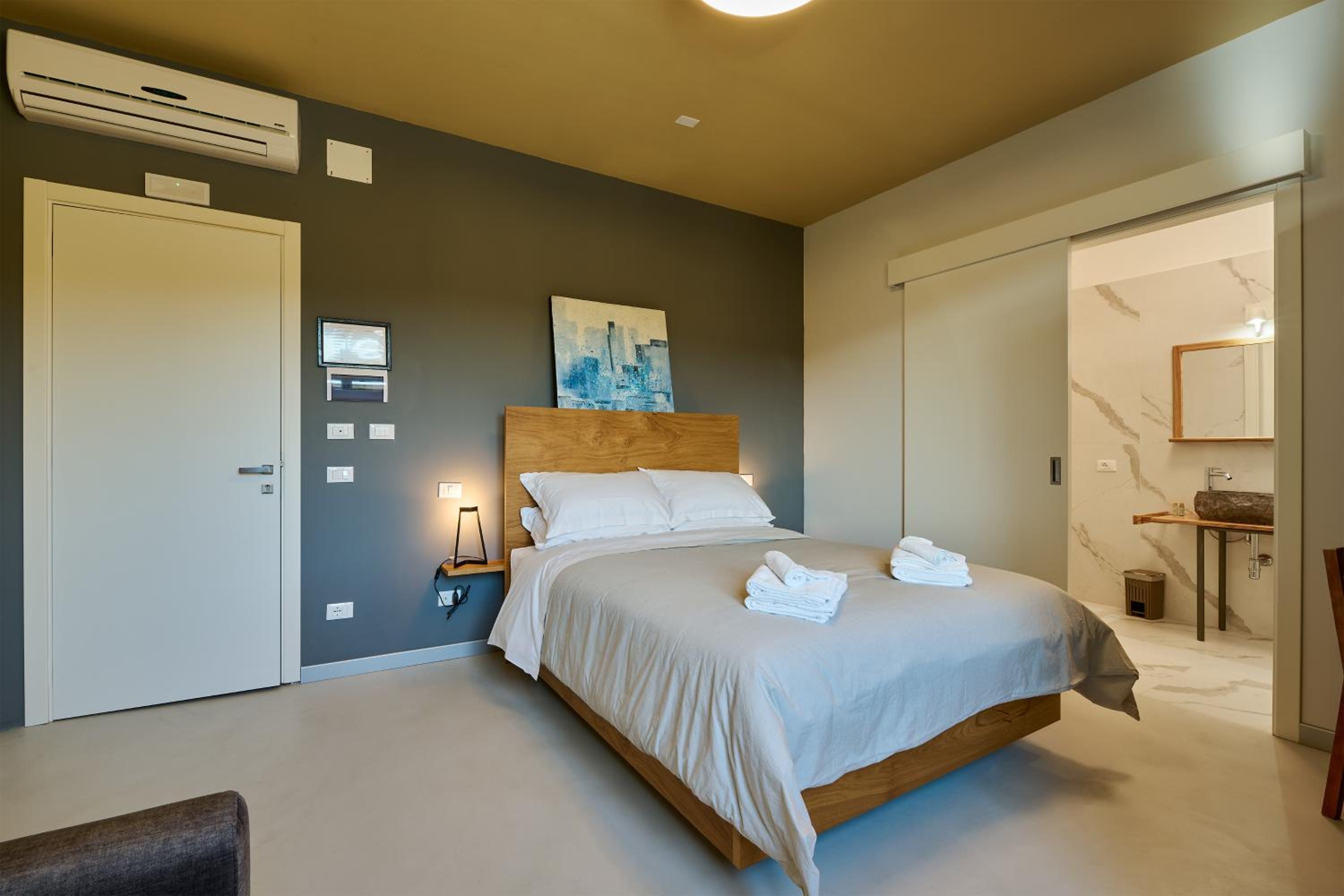 Triple Room with Mountain View