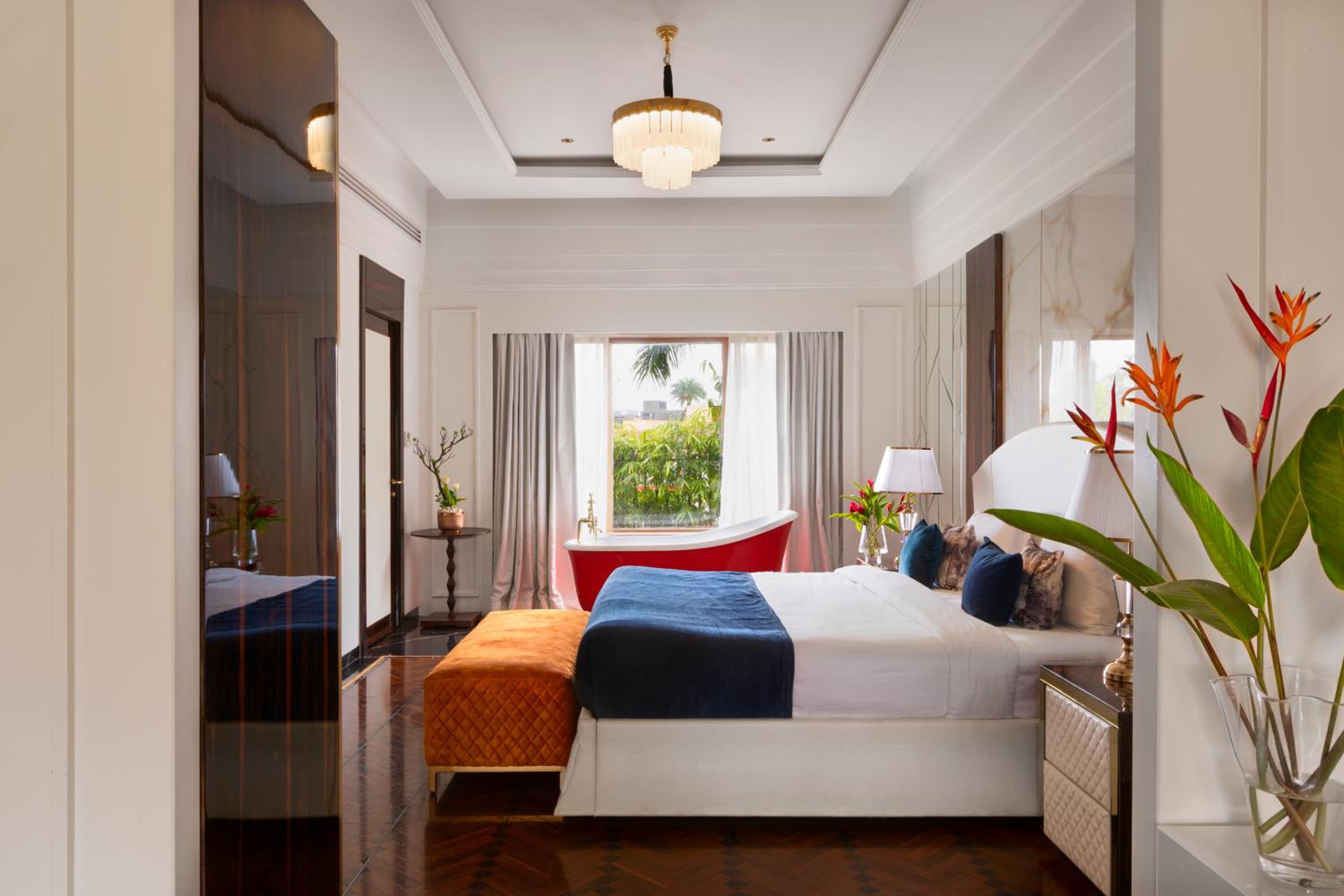 Garden Villa Suite with Jacuzzi  - Photo 2