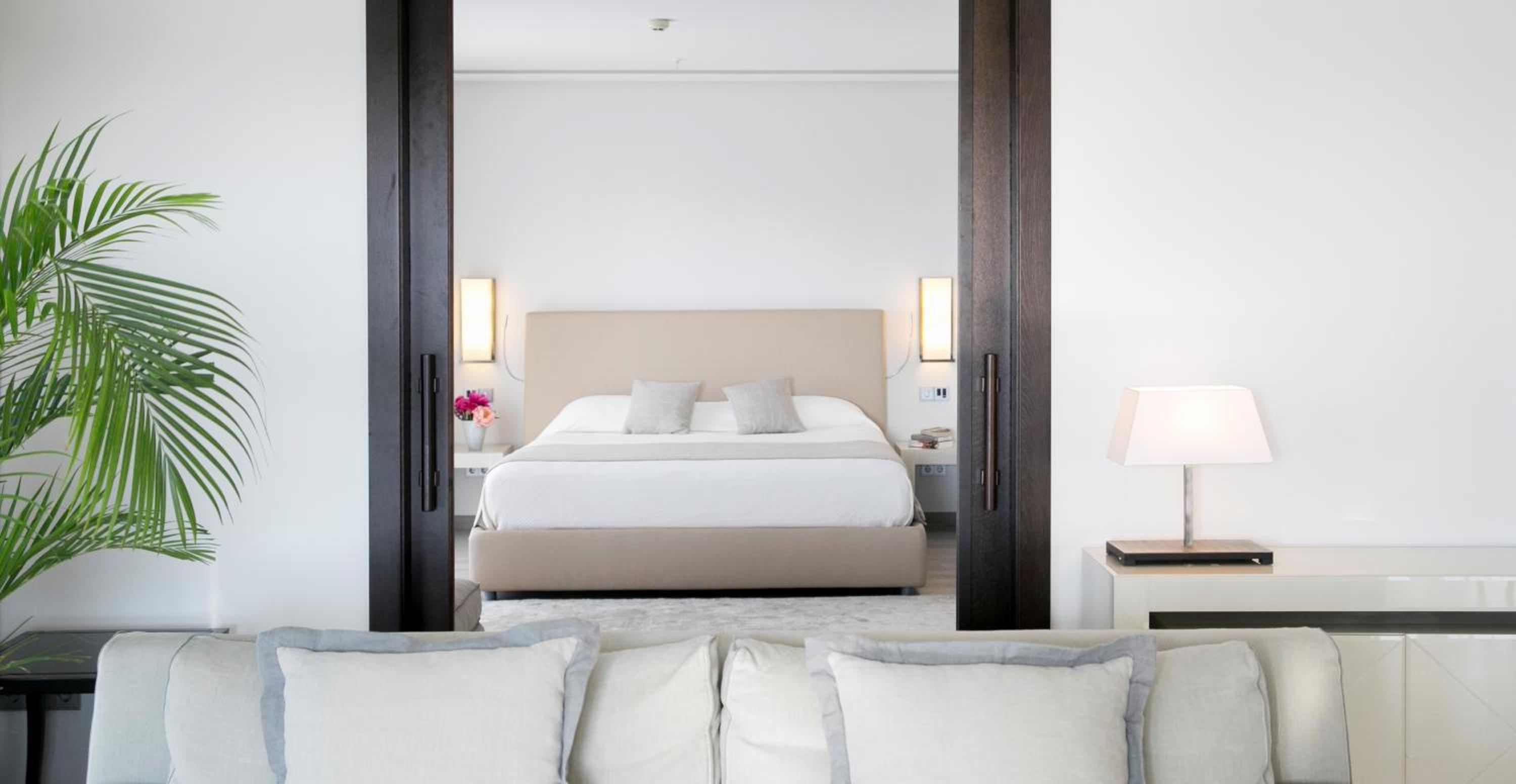 Junior Suite (2 Adults + 2 Children)