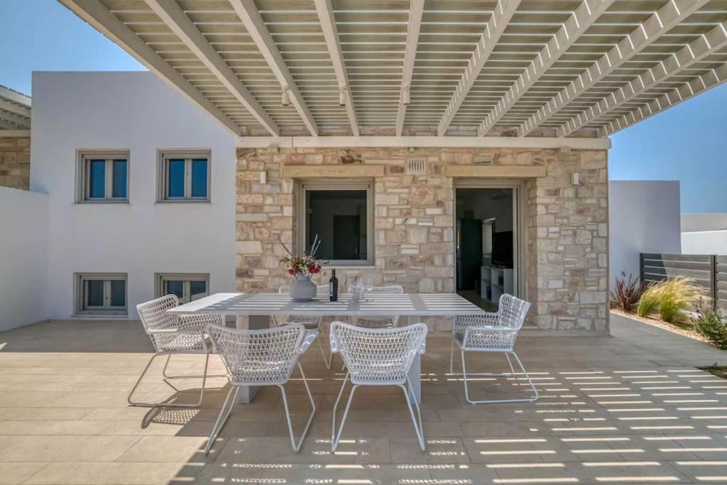 Villa with Private Pool photo 3