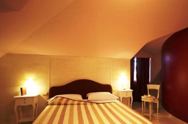 Suite - Photo 4
