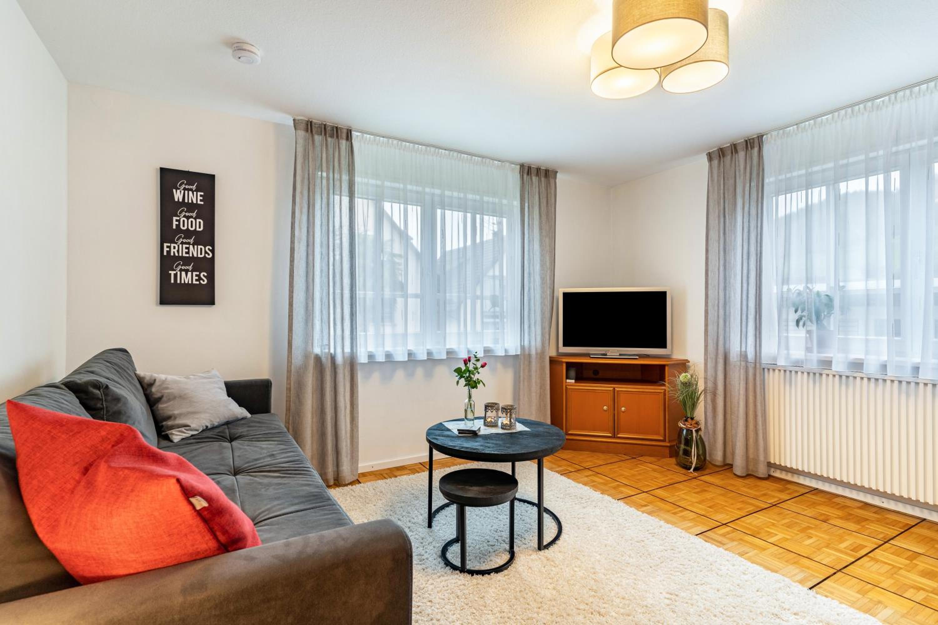 Superior One-Bedroom Apartment with Balcony